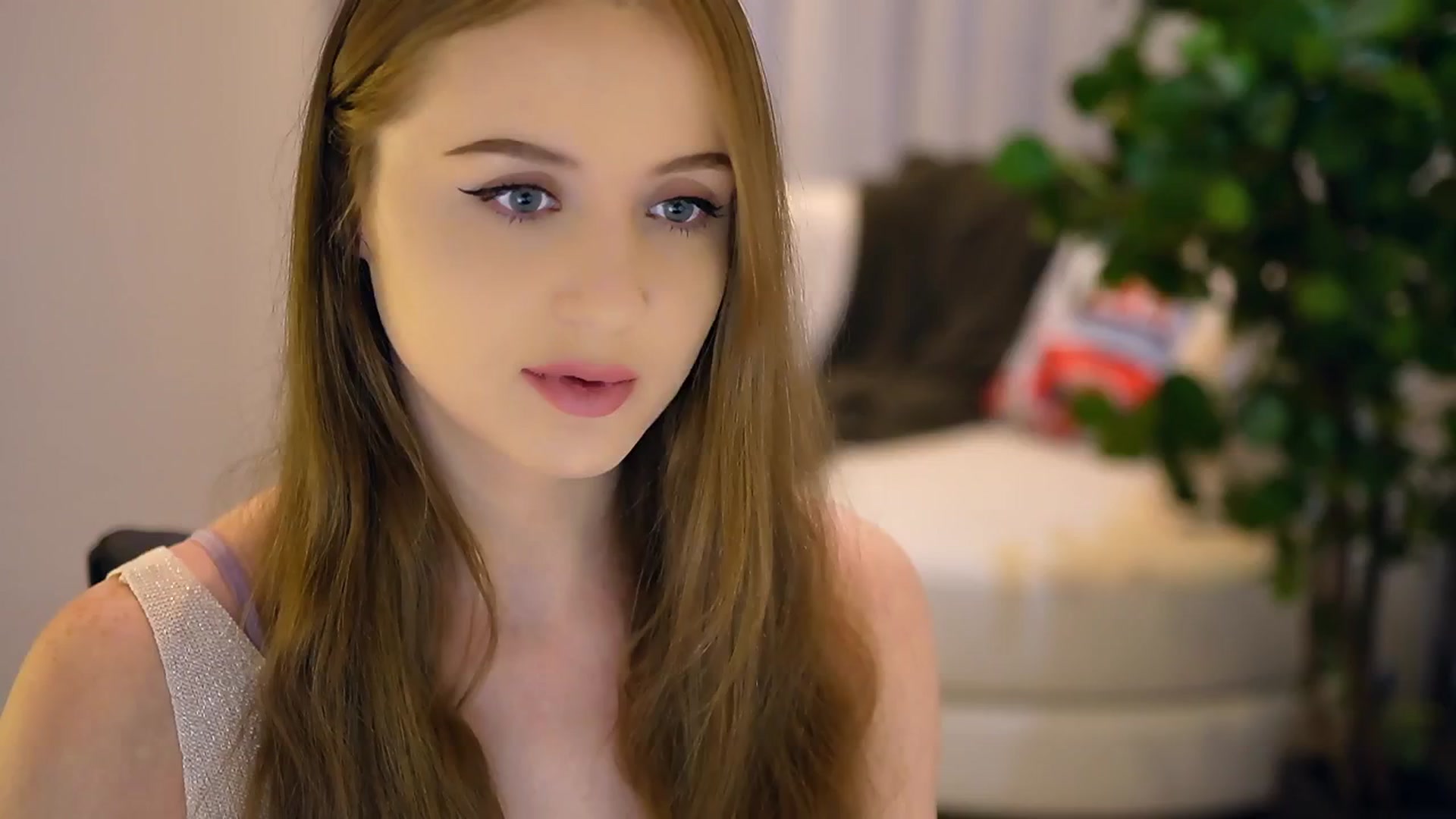 Gallery image thumbnail from Innocent_Soul's myfreecams stream on, 01/29/2025, 14:10 image 2 of 20