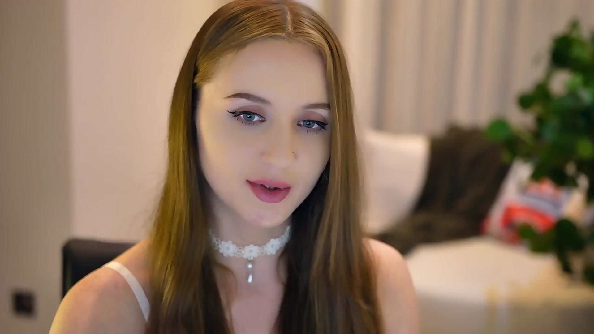 Gallery image thumbnail from Innocent_Soul's myfreecams stream on, 01/31/2025, 17:24 image 16 of 20