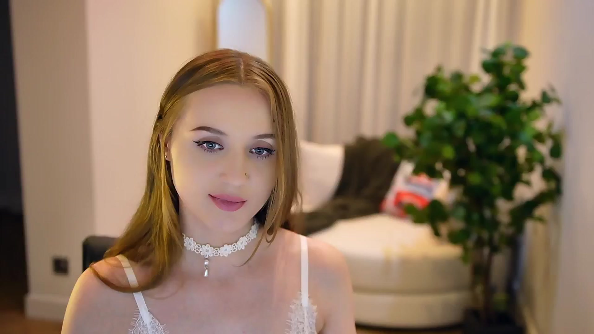 Gallery image thumbnail from Innocent_Soul's myfreecams stream on, 01/31/2025, 17:24 image 19 of 20
