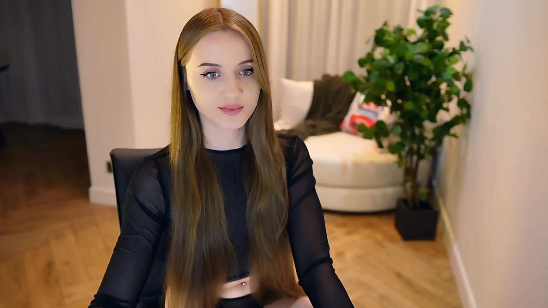 Gallery image thumbnail from Innocent_Soul's myfreecams stream on, 02/03/2025, 21:53 image 2 of 20