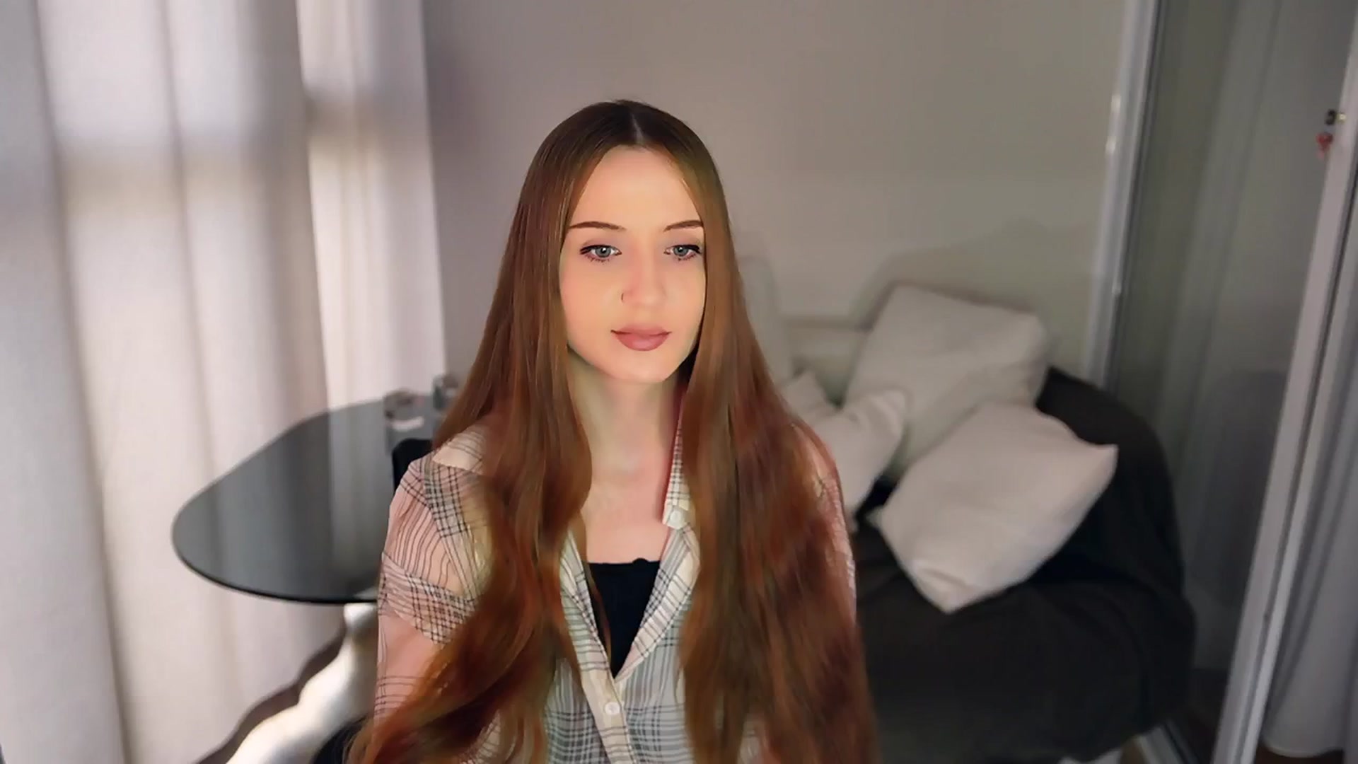 Gallery image thumbnail from Innocent_Soul's myfreecams stream on, 04/28/2025, 14:15 image 6 of 20