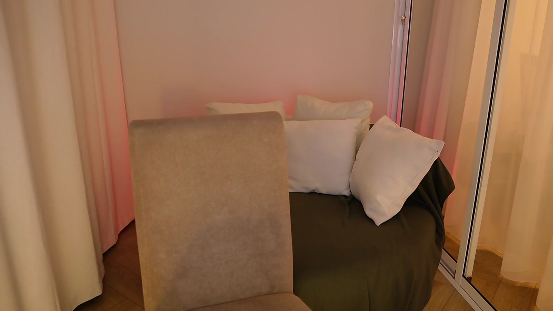 Gallery image thumbnail from Innocent_Soul's myfreecams stream on, 05/29/2025, 23:51 image 7 of 20