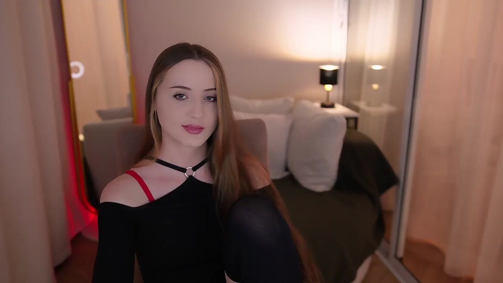 Gallery image thumbnail from Innocent_Soul's myfreecams stream on, 06/07/2025, 20:02 image 5 of 20
