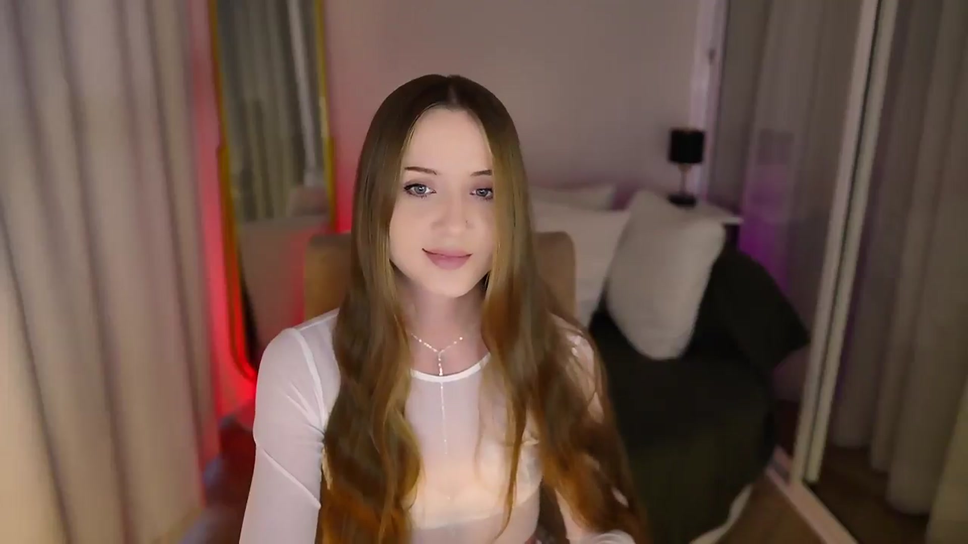 Gallery image thumbnail from Innocent_Soul's myfreecams stream on, 06/23/2025, 18:22 image 8 of 20