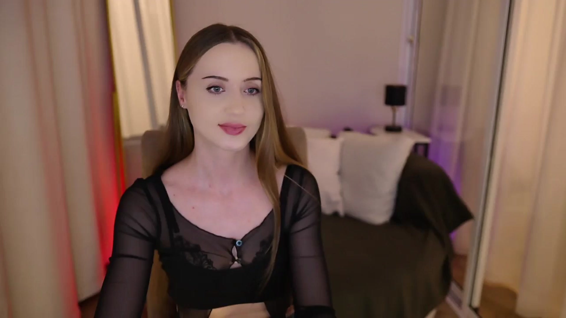 Gallery image thumbnail from Innocent_Soul's myfreecams stream on, 06/29/2025, 19:44 image 20 of 20