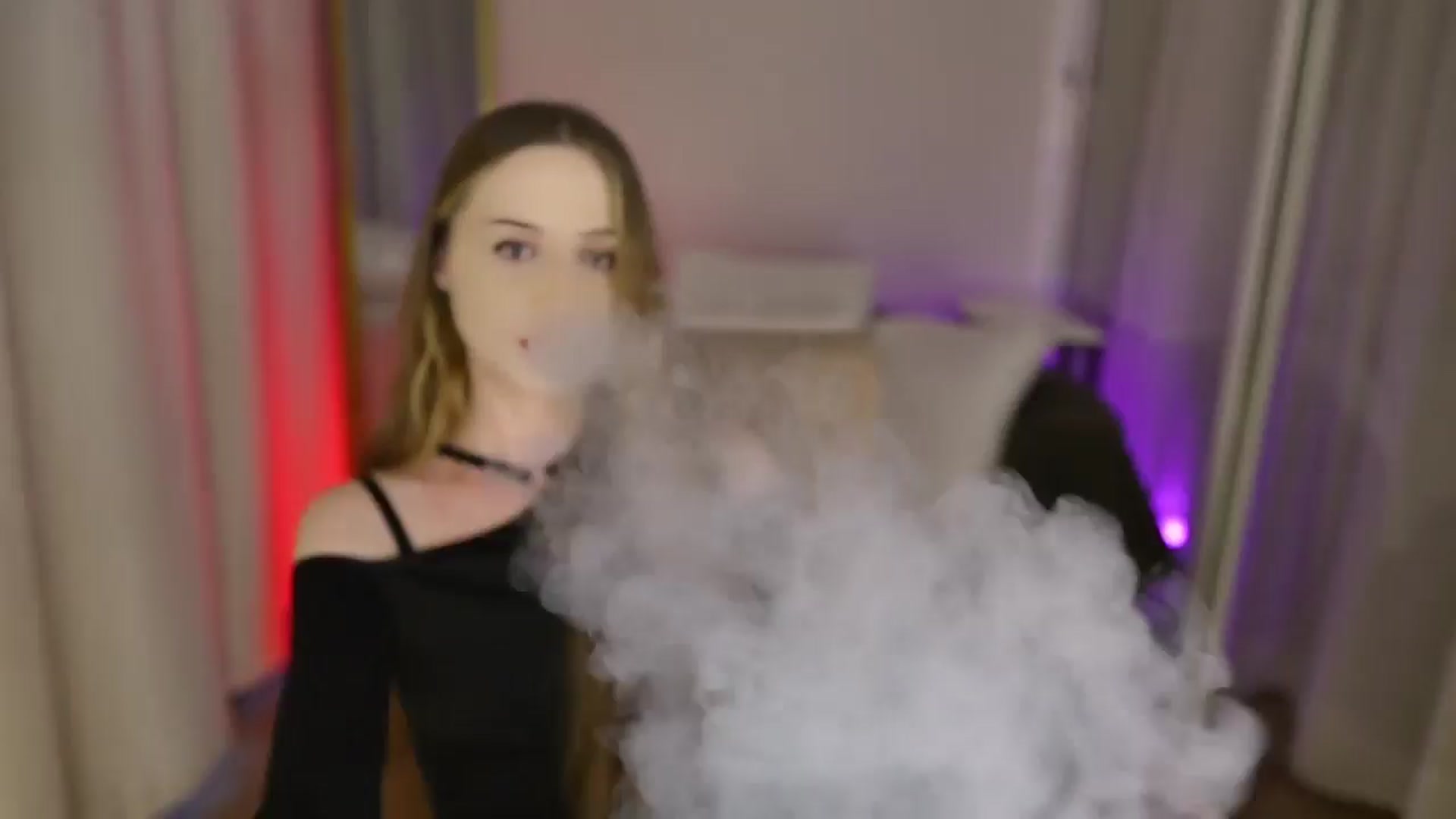 Gallery image thumbnail from Innocent_Soul's myfreecams stream on, 07/30/2025, 17:02 image 14 of 20