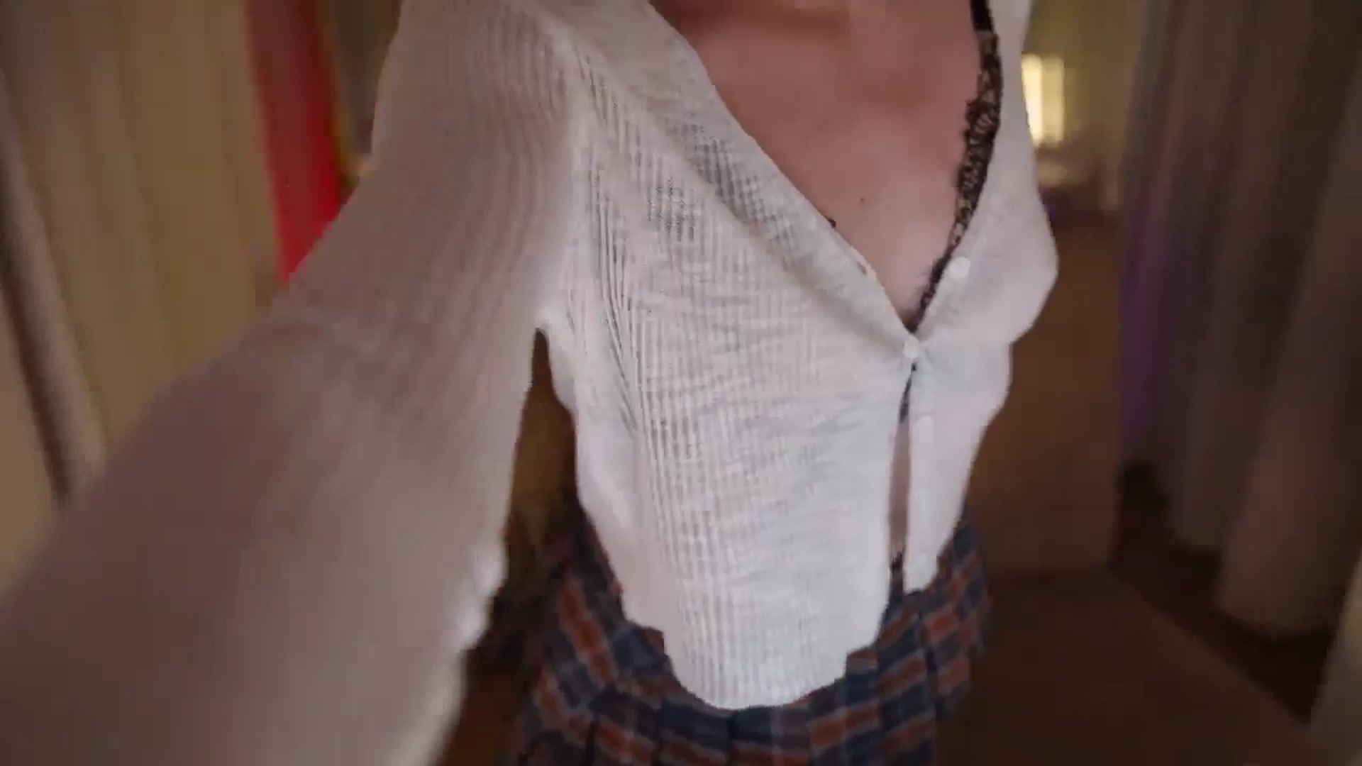 Gallery image thumbnail from Innocent_Soul's myfreecams stream on, 08/04/2025, 18:40 image 20 of 20