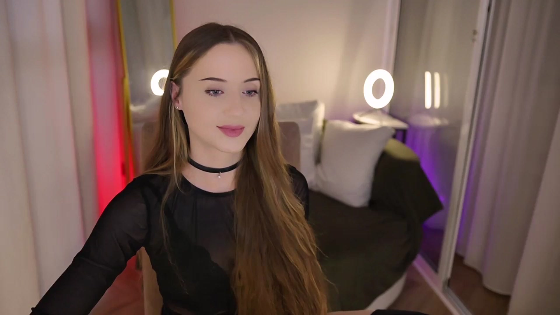 Gallery image thumbnail from Innocent_Soul's myfreecams stream on, 08/06/2025, 16:33 image 20 of 20
