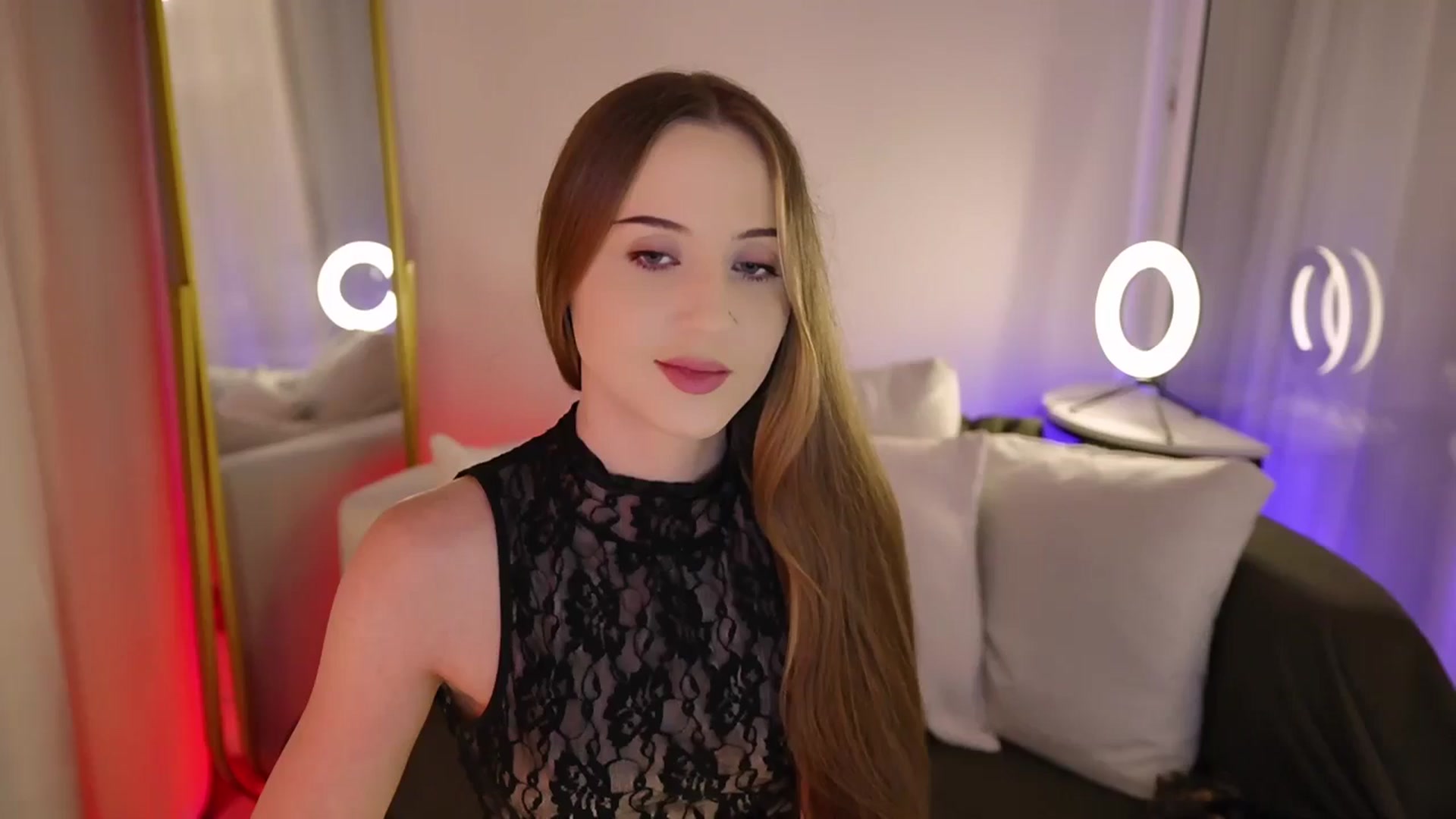 Gallery image thumbnail from Innocent_Soul's myfreecams stream on, 08/13/2025, 21:07 image 5 of 20