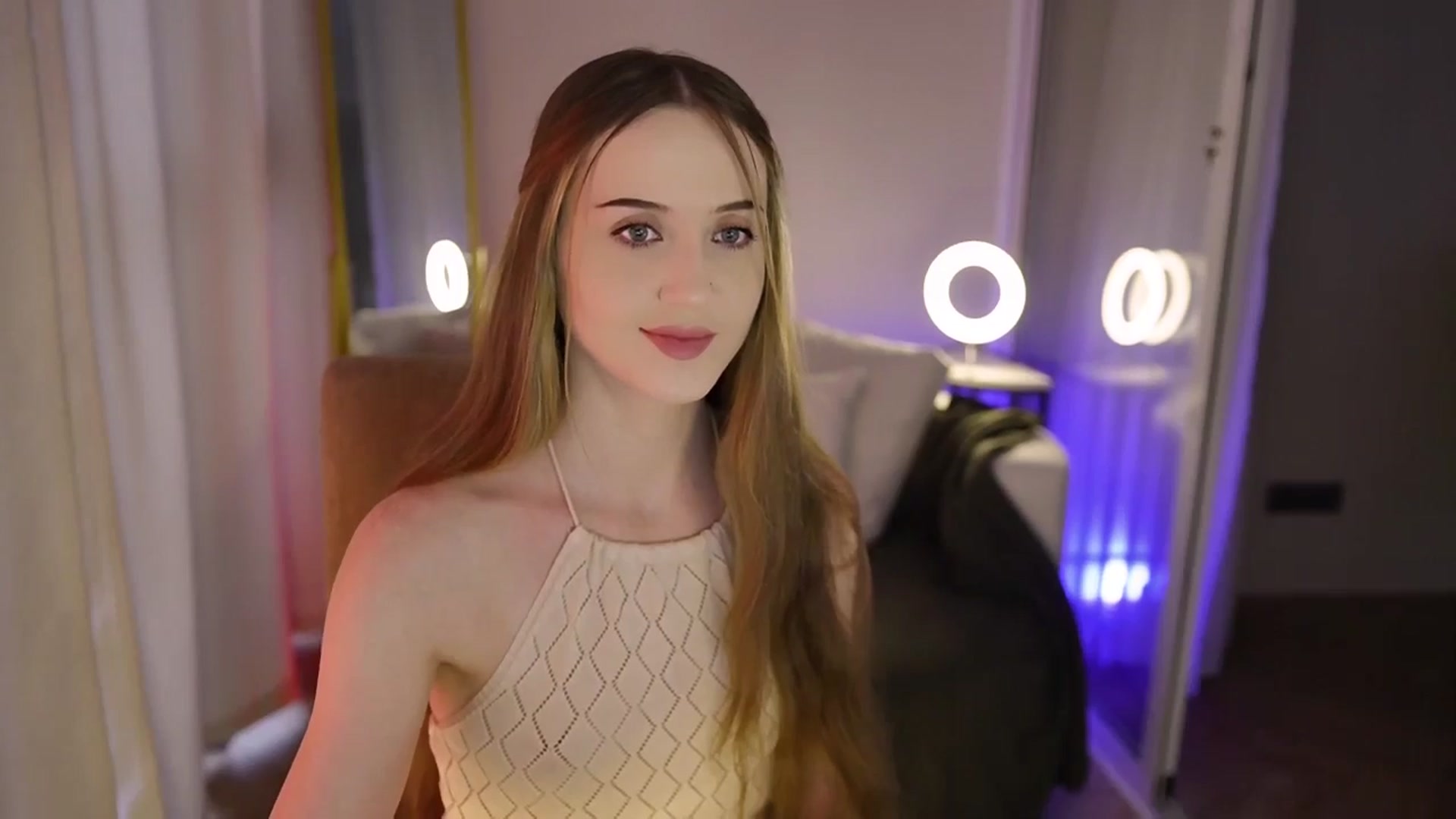 Gallery image thumbnail from Innocent_Soul's myfreecams stream on, 09/05/2025, 14:47 image 7 of 20