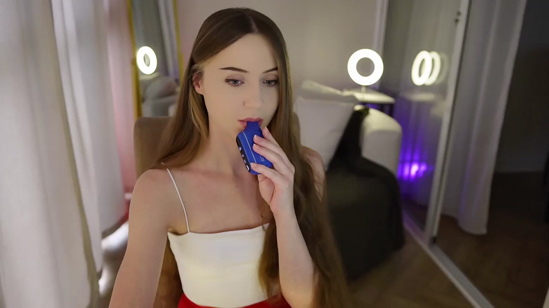 Gallery image thumbnail from Innocent_Soul's myfreecams stream on, 09/19/2025, 13:59 image 15 of 20