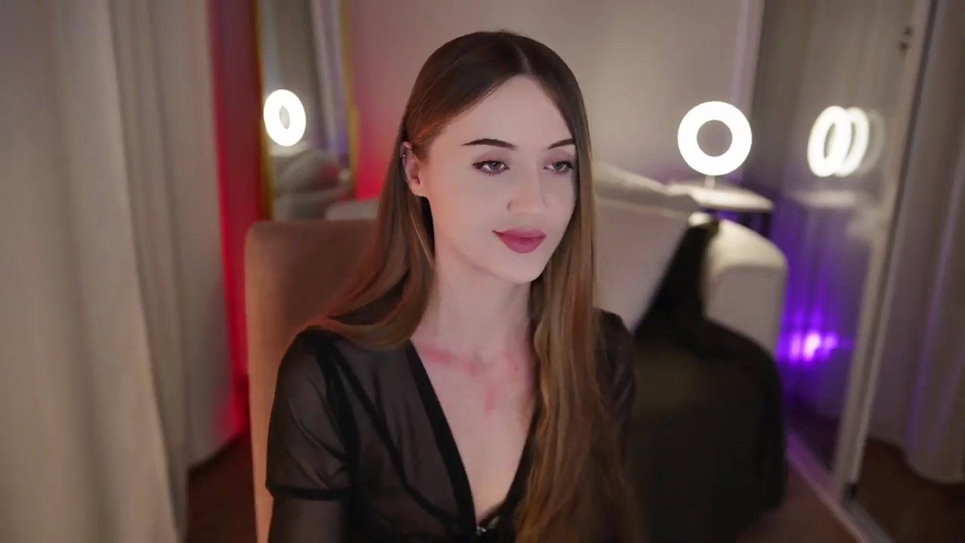Gallery image thumbnail from Innocent_Soul's myfreecams stream on, 09/20/2025, 16:40 image 19 of 20