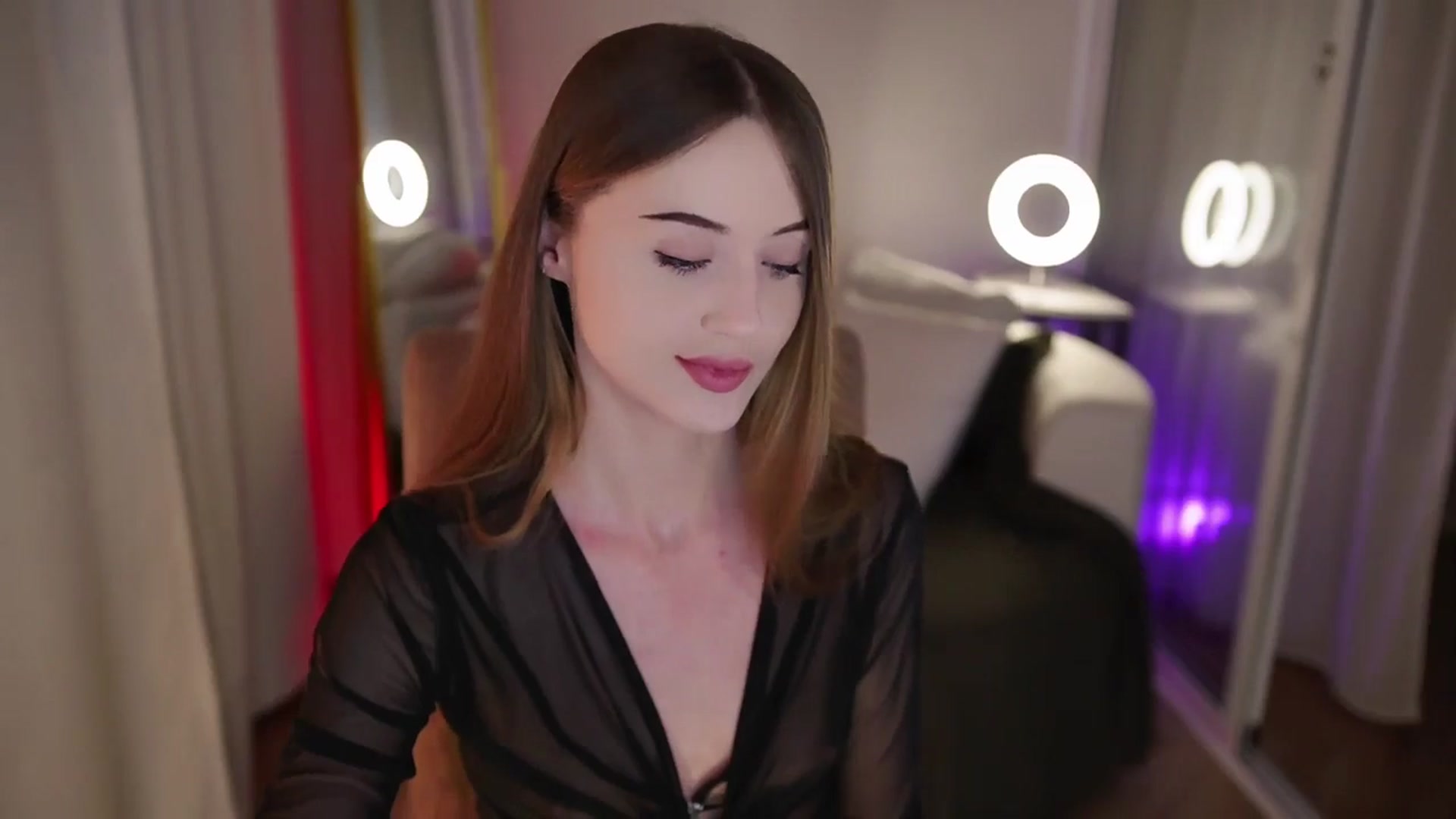 Gallery image thumbnail from Innocent_Soul's myfreecams stream on, 09/20/2025, 17:08 image 2 of 20