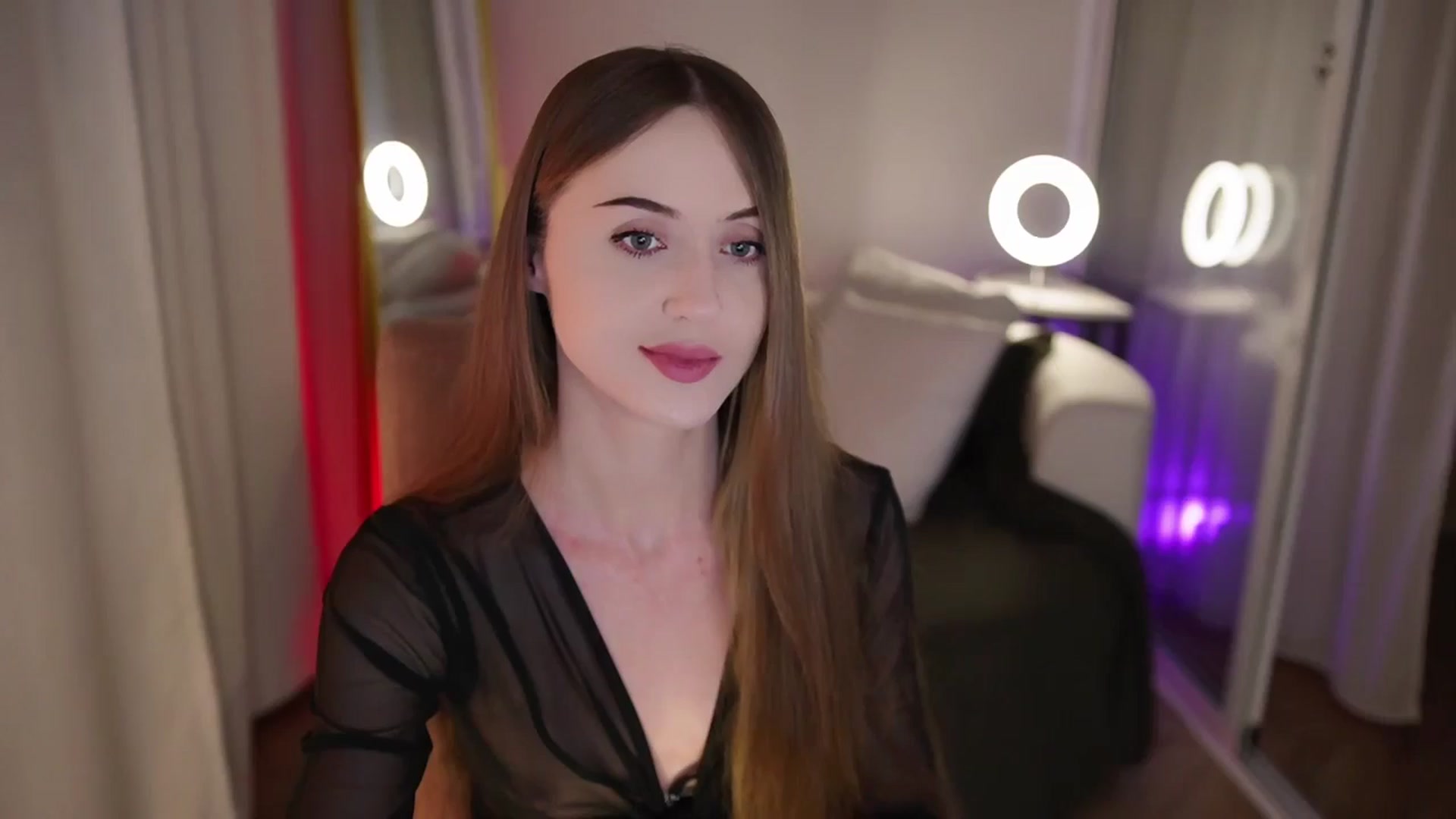 Gallery image thumbnail from Innocent_Soul's myfreecams stream on, 09/20/2025, 17:08 image 10 of 20