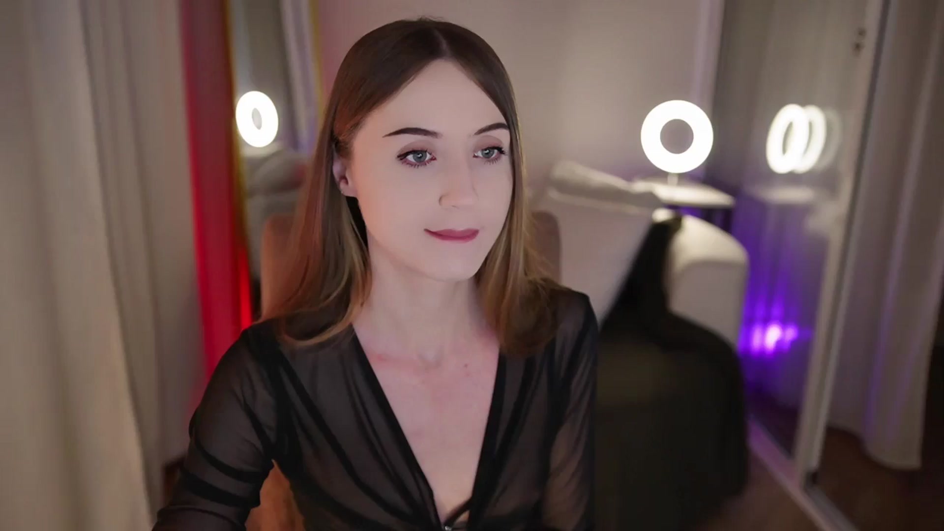 Gallery image thumbnail from Innocent_Soul's myfreecams stream on, 09/20/2025, 17:08 image 1 of 20