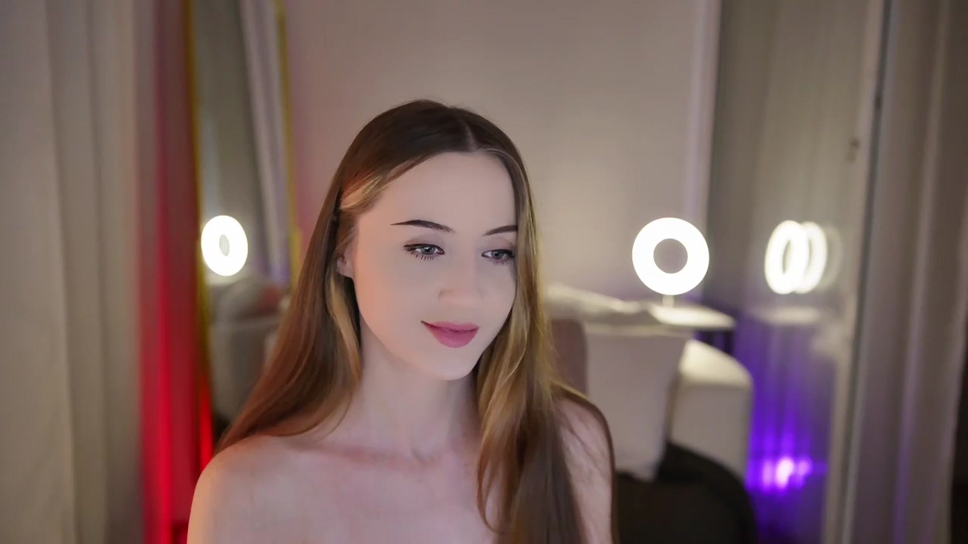 Gallery image thumbnail from Innocent_Soul's myfreecams stream on, 09/22/2025, 16:45 image 9 of 20