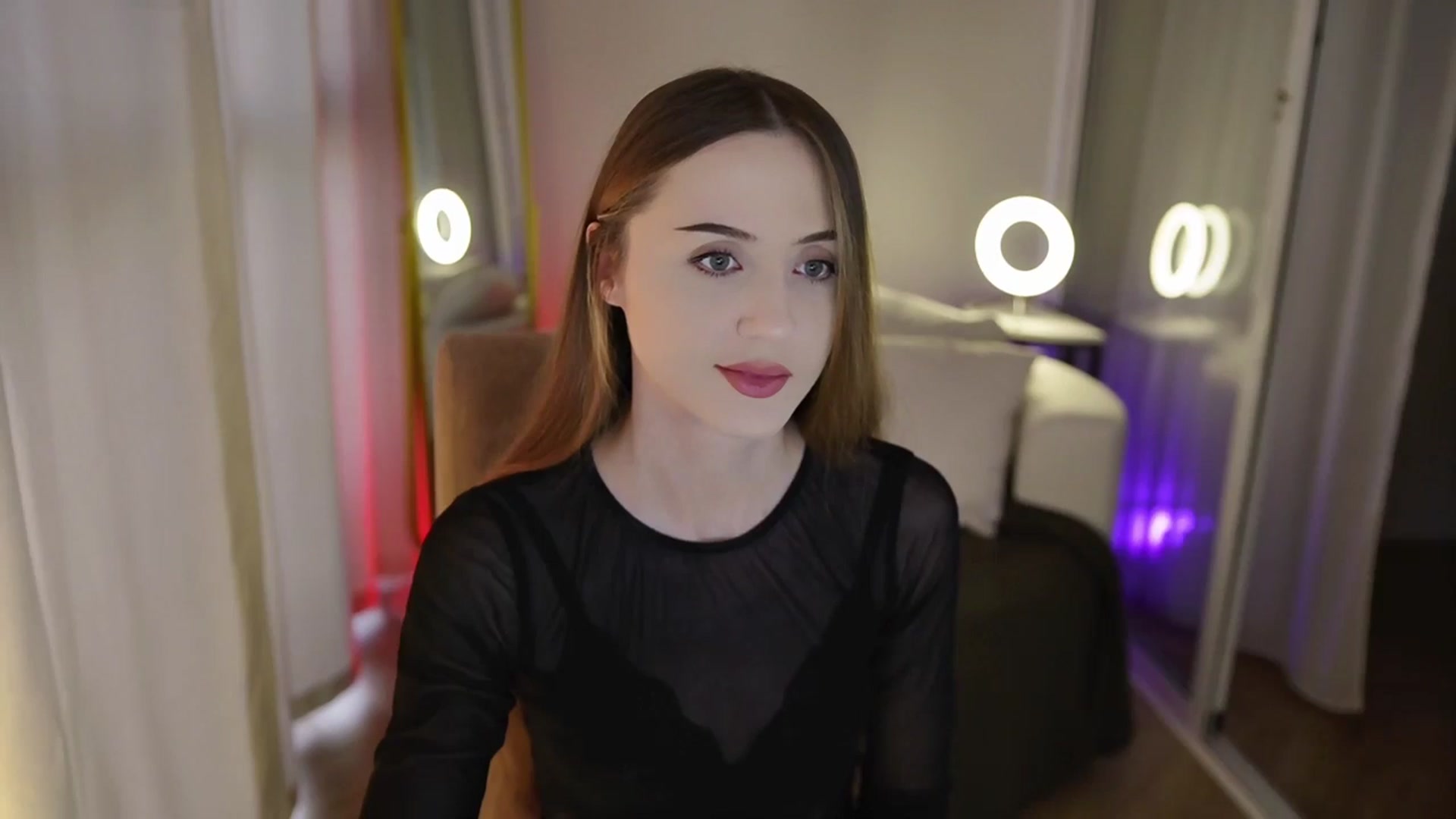Gallery image thumbnail from Innocent_Soul's myfreecams stream on, 09/25/2025, 14:42 image 8 of 20