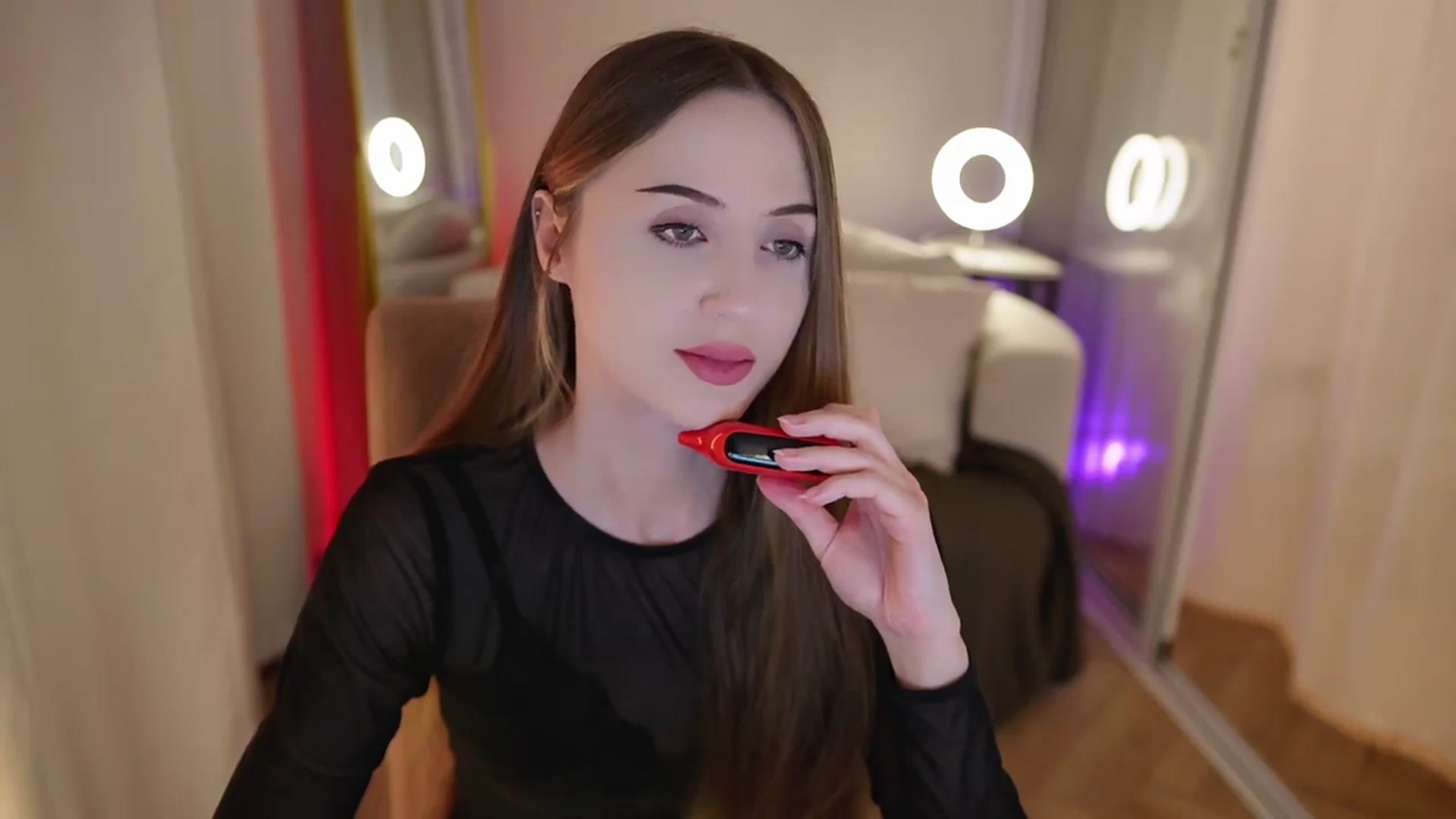 Gallery image thumbnail from Innocent_Soul's myfreecams stream on, 09/25/2025, 16:35 image 15 of 20