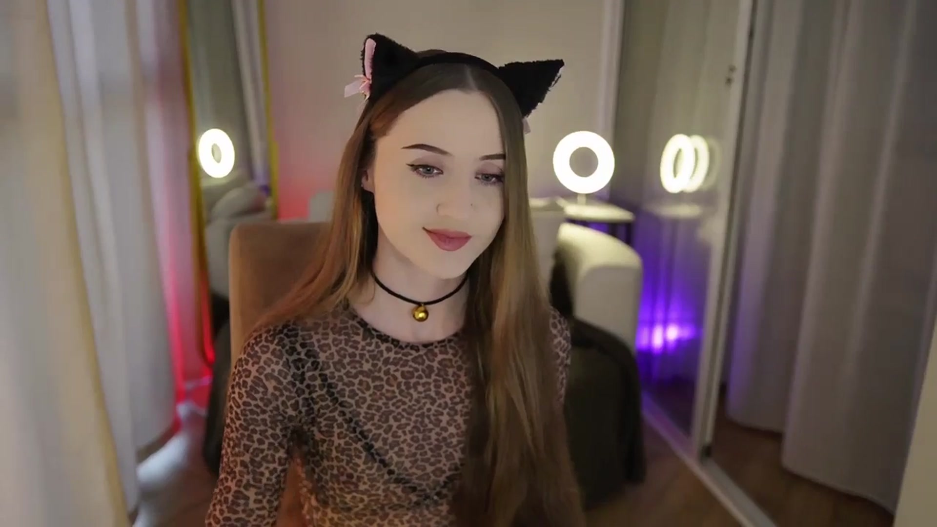 Gallery image thumbnail from Innocent_Soul's myfreecams stream on, 09/29/2025, 16:51 image 2 of 20