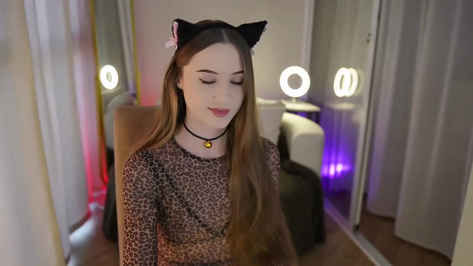 Gallery image thumbnail from Innocent_Soul's myfreecams stream on, 09/29/2025, 16:51 image 1 of 20