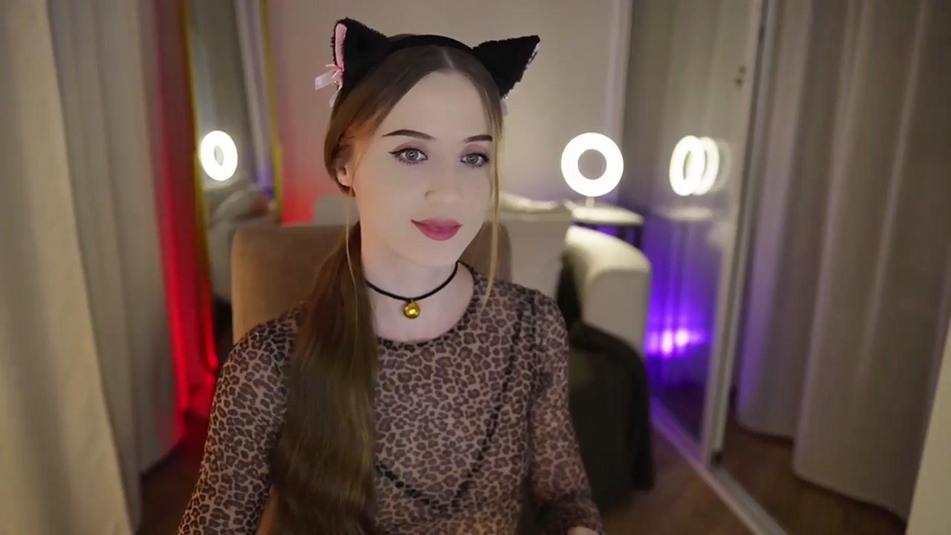 Gallery image thumbnail from Innocent_Soul's myfreecams stream on, 09/29/2025, 16:51 image 8 of 20