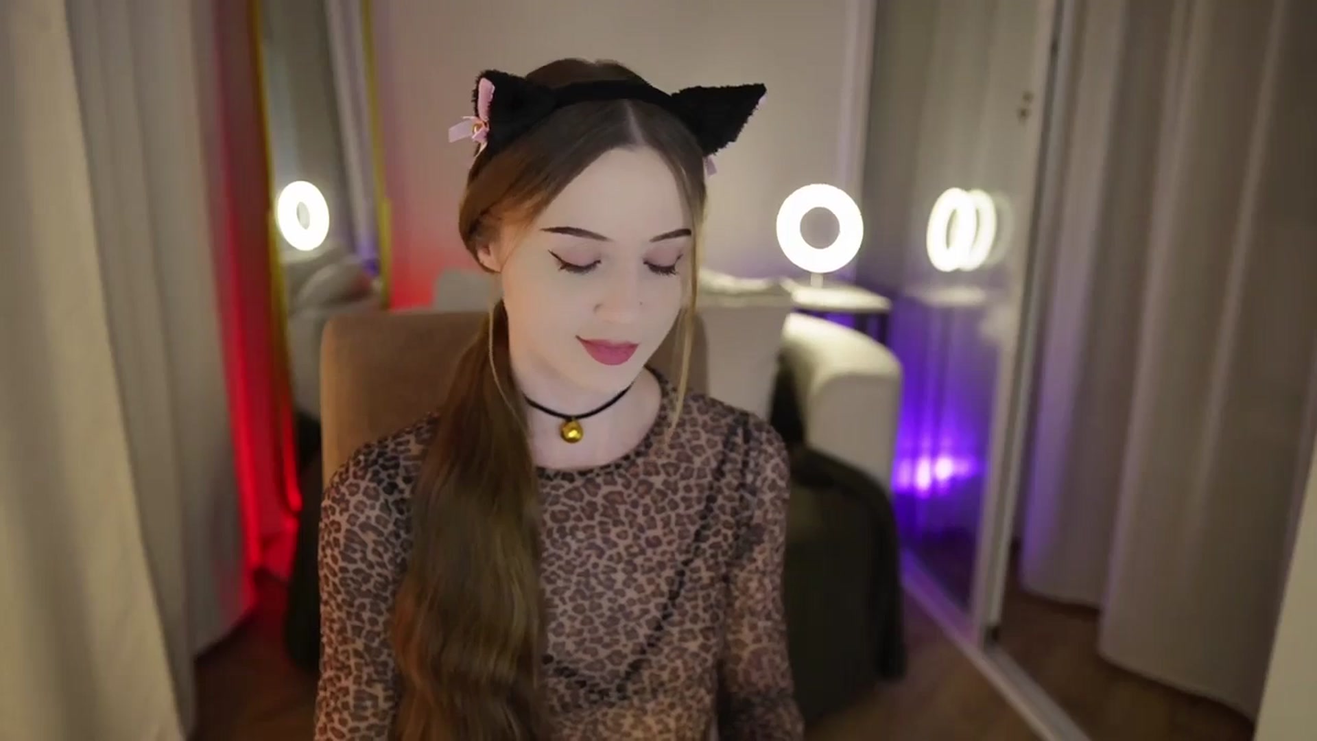 Gallery image thumbnail from Innocent_Soul's myfreecams stream on, 09/29/2025, 16:51 image 9 of 20