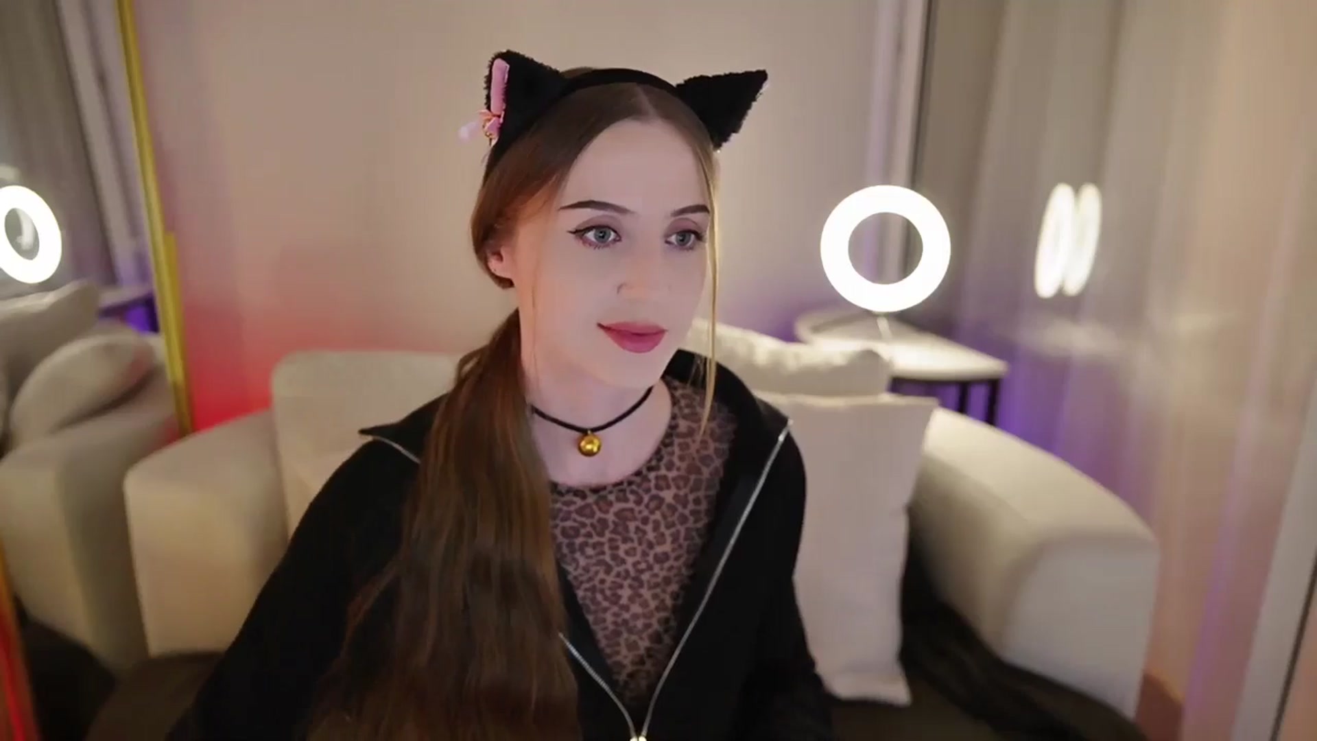 Gallery image thumbnail from Innocent_Soul's myfreecams stream on, 09/29/2025, 17:40 image 17 of 20