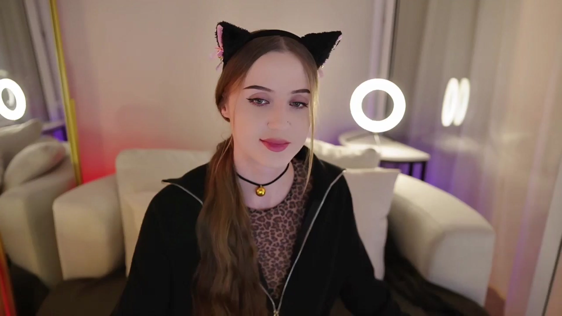 Gallery image thumbnail from Innocent_Soul's myfreecams stream on, 09/29/2025, 17:40 image 3 of 20