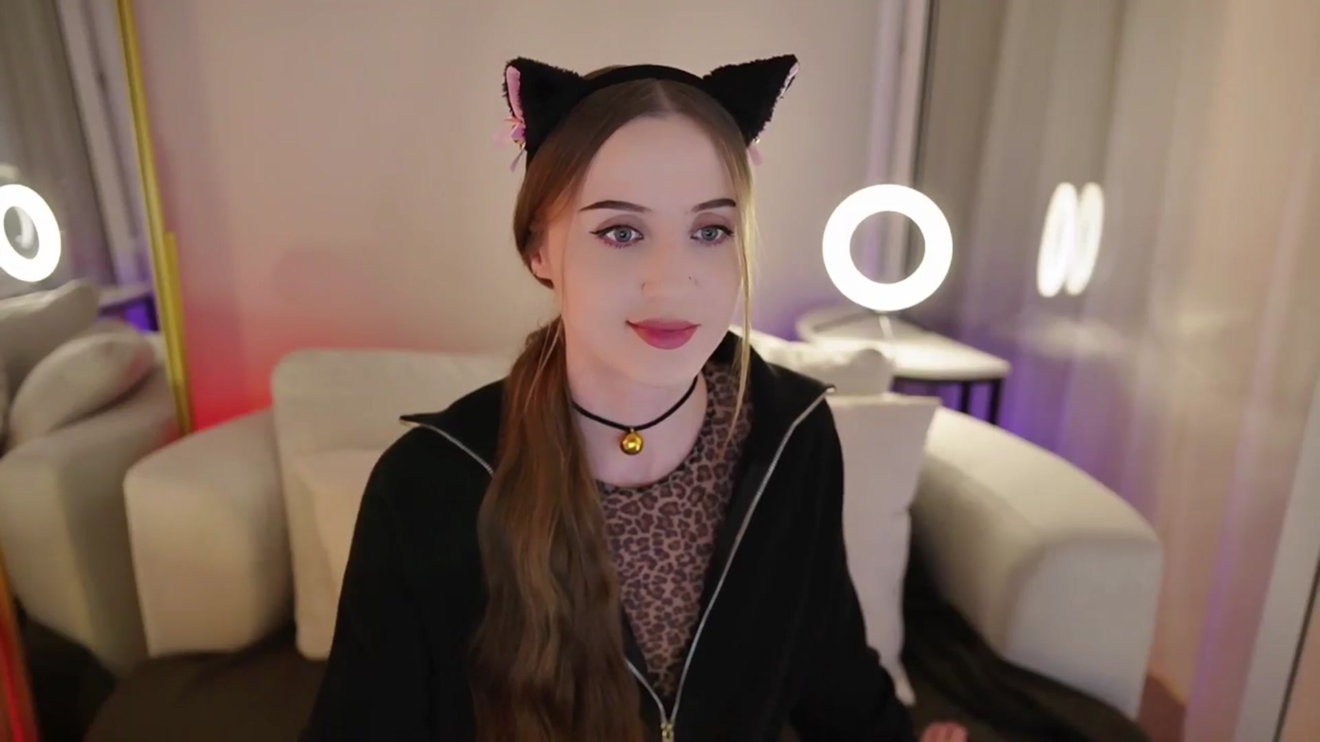 Gallery image thumbnail from Innocent_Soul's myfreecams stream on, 09/29/2025, 17:40 image 5 of 20