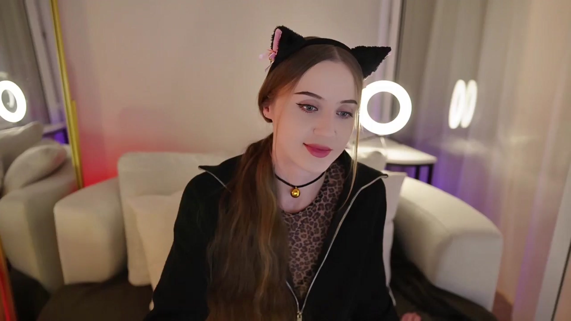 Gallery image thumbnail from Innocent_Soul's myfreecams stream on, 09/29/2025, 17:40 image 8 of 20