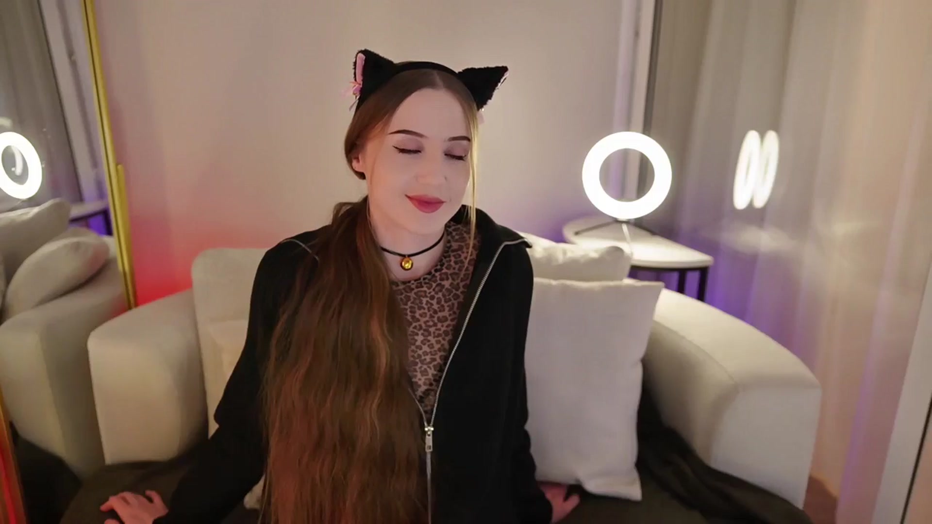 Gallery image thumbnail from Innocent_Soul's myfreecams stream on, 09/29/2025, 17:40 image 11 of 20