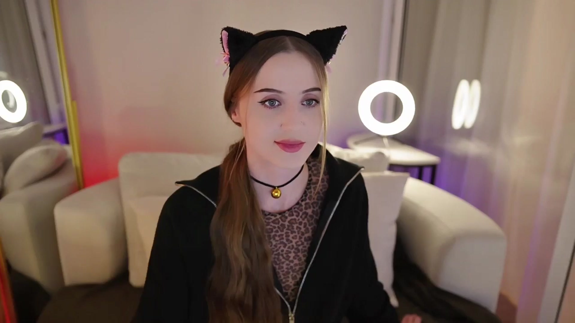Gallery image thumbnail from Innocent_Soul's myfreecams stream on, 09/29/2025, 17:40 image 6 of 20