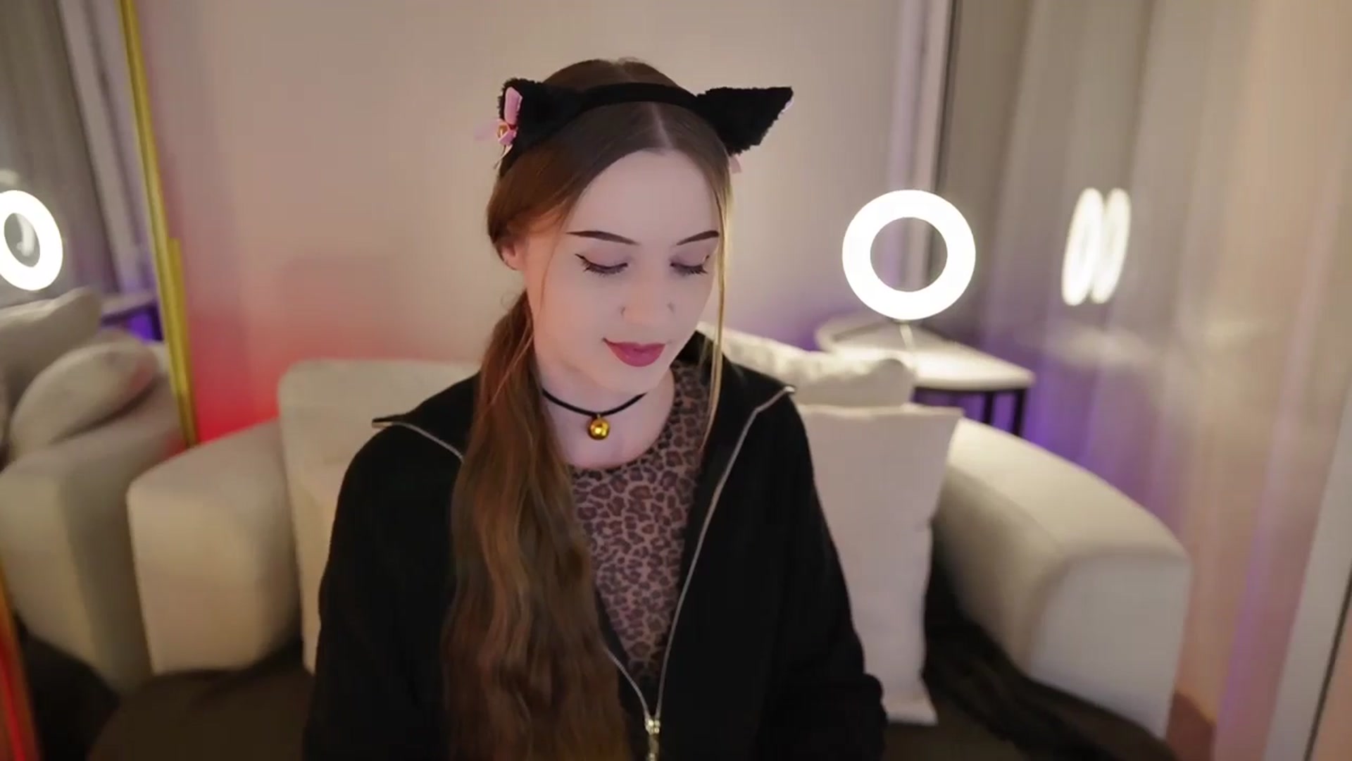 Gallery image thumbnail from Innocent_Soul's myfreecams stream on, 09/29/2025, 17:40 image 2 of 20