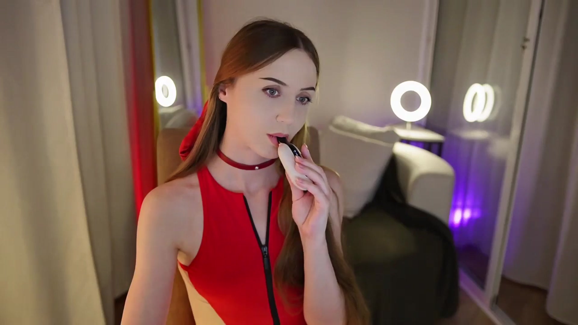 Gallery image thumbnail from Innocent_Soul's myfreecams stream on, 10/03/2025, 15:38 image 17 of 20