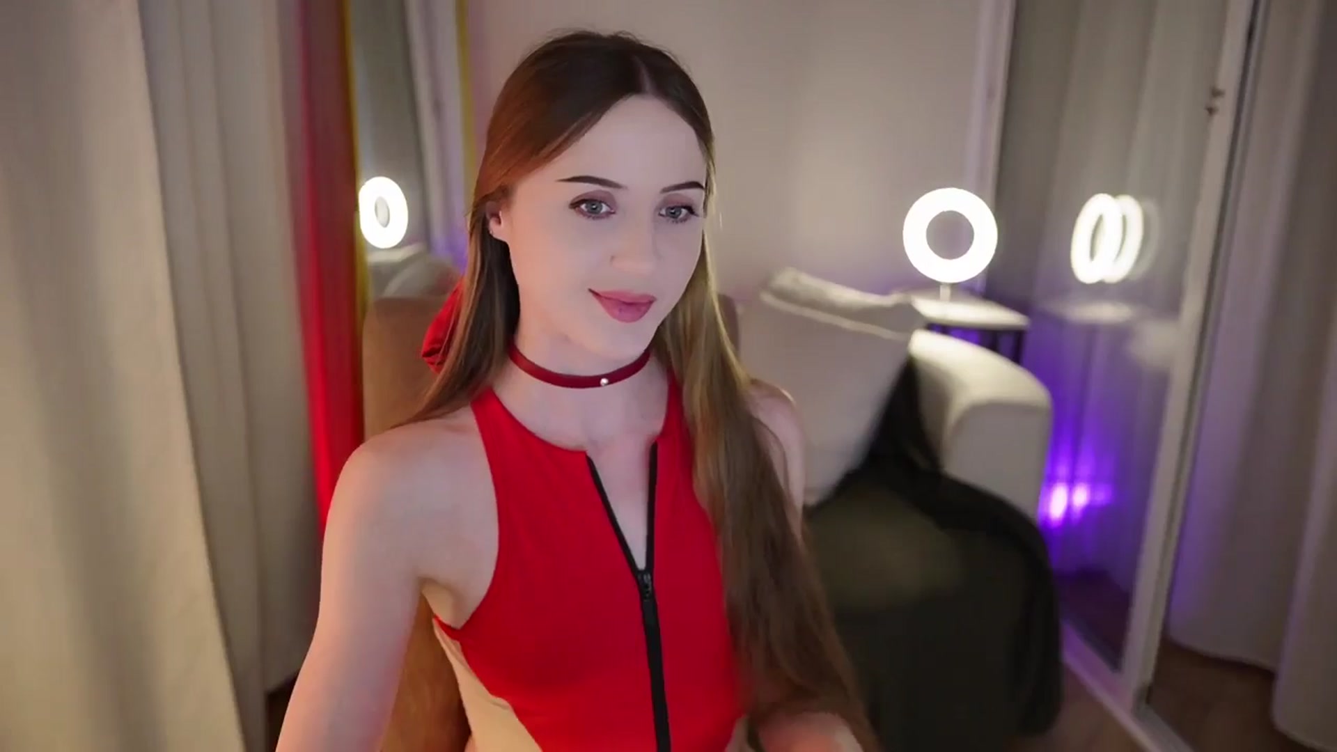 Gallery image thumbnail from Innocent_Soul's myfreecams stream on, 10/03/2025, 15:38 image 15 of 20