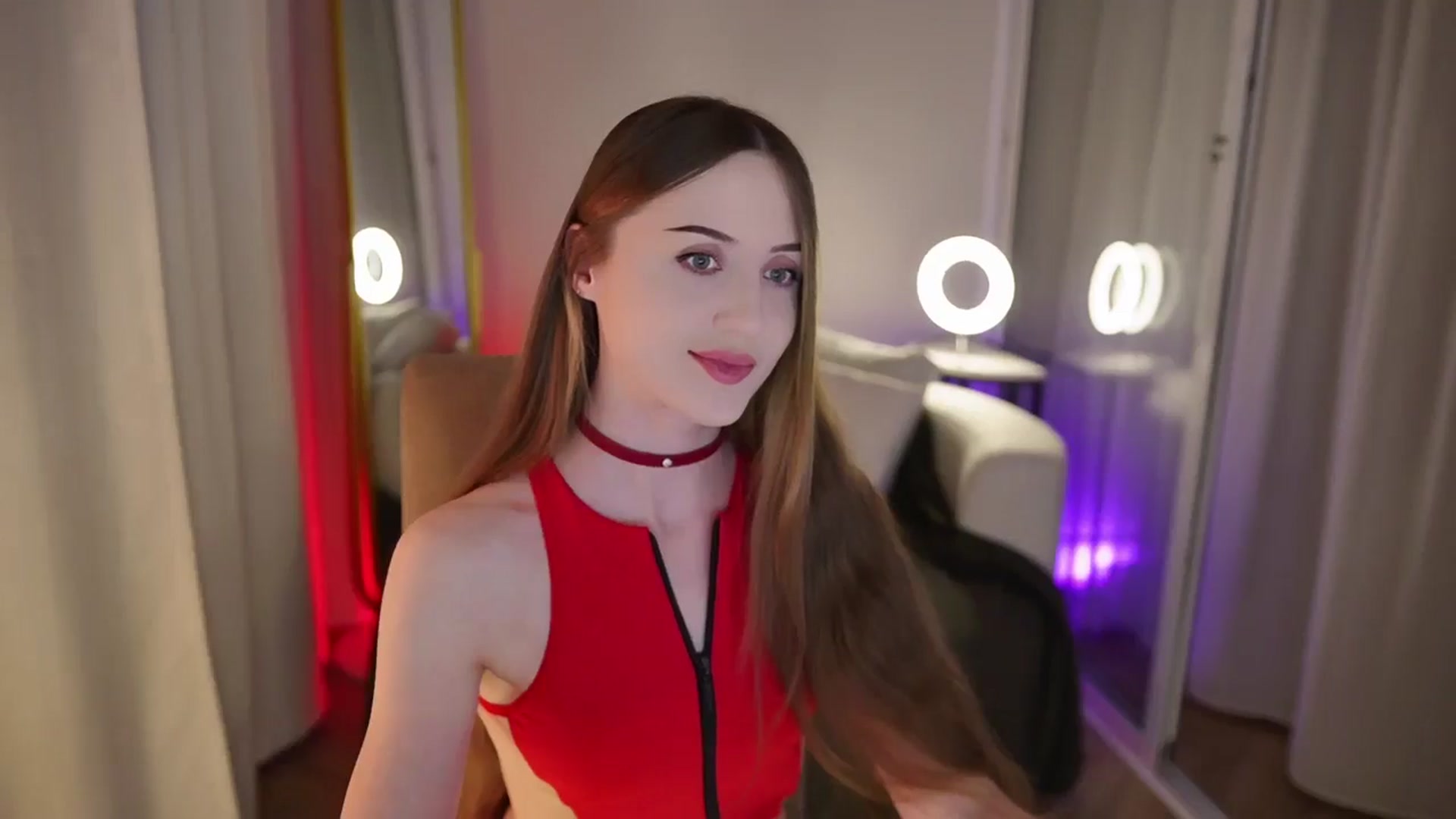Gallery image thumbnail from Innocent_Soul's myfreecams stream on, 10/03/2025, 15:38 image 5 of 20