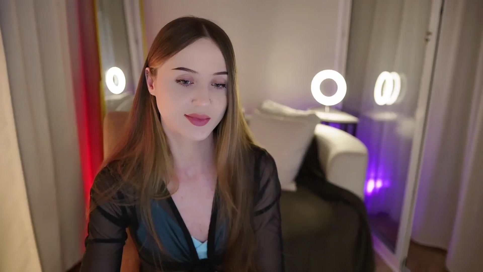 Gallery image thumbnail from Innocent_Soul's myfreecams stream on, 10/04/2025, 15:46 image 20 of 20