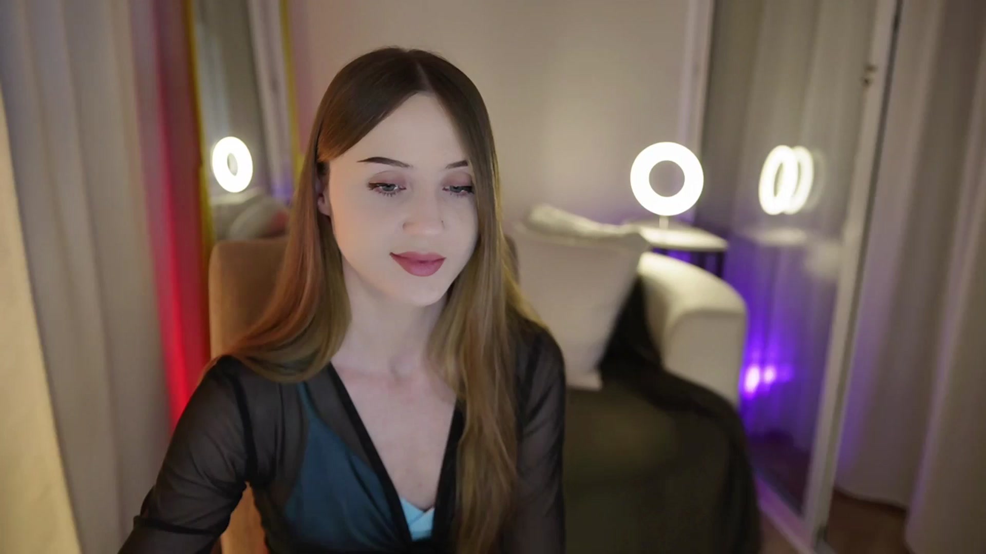 Gallery image thumbnail from Innocent_Soul's myfreecams stream on, 10/04/2025, 15:46 image 7 of 20