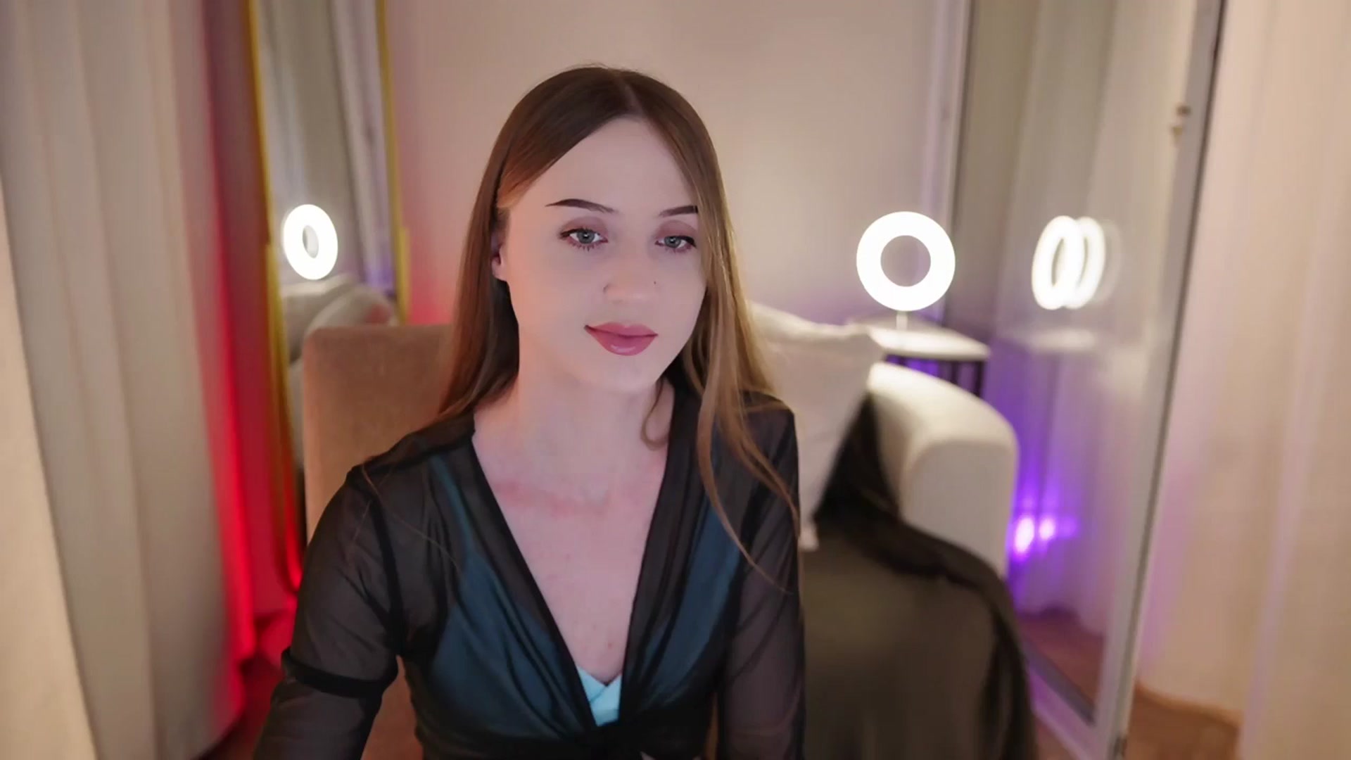 Gallery image thumbnail from Innocent_Soul's myfreecams stream on, 10/04/2025, 16:28 image 2 of 20