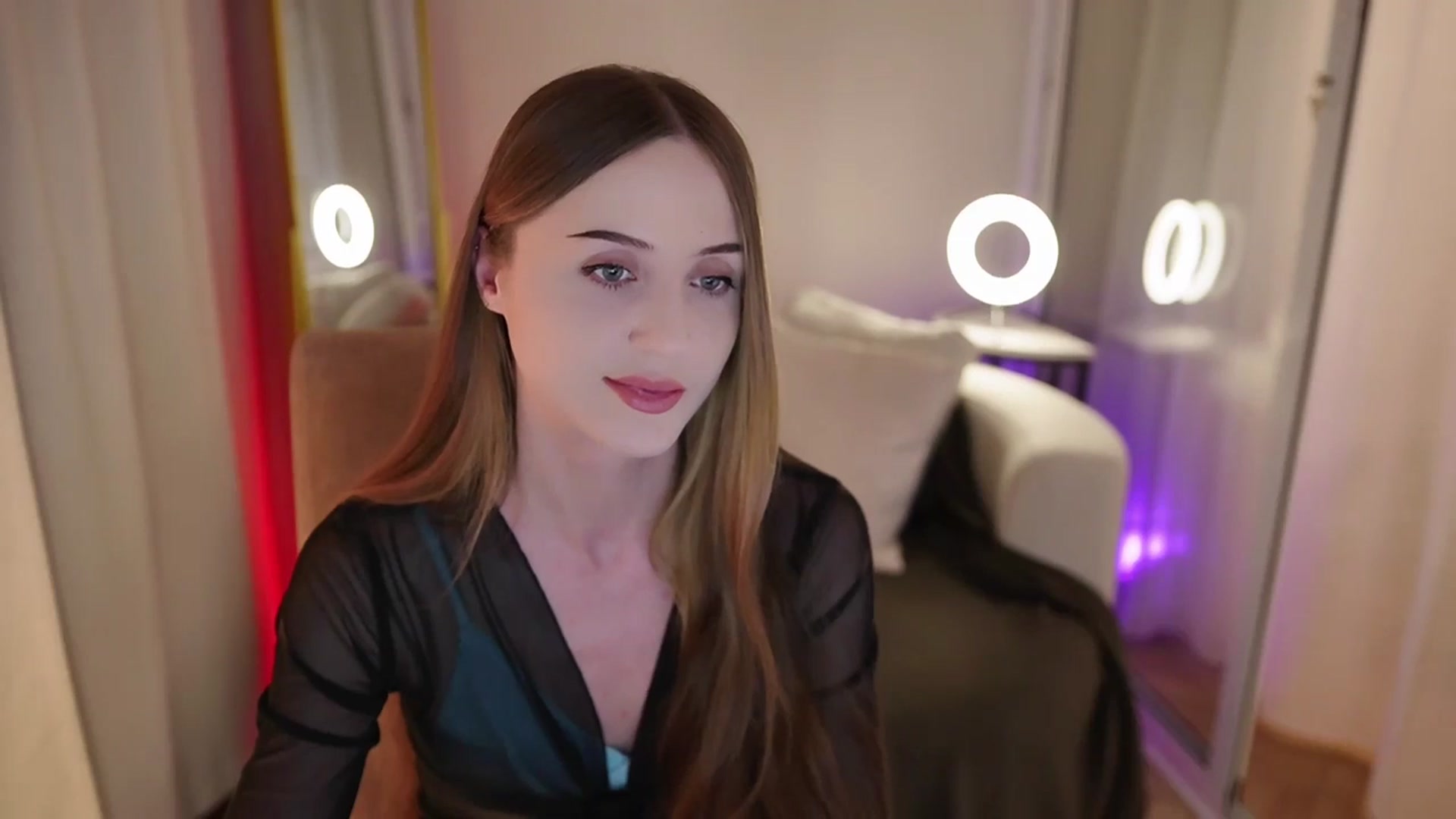 Gallery image thumbnail from Innocent_Soul's myfreecams stream on, 10/04/2025, 18:27 image 11 of 20