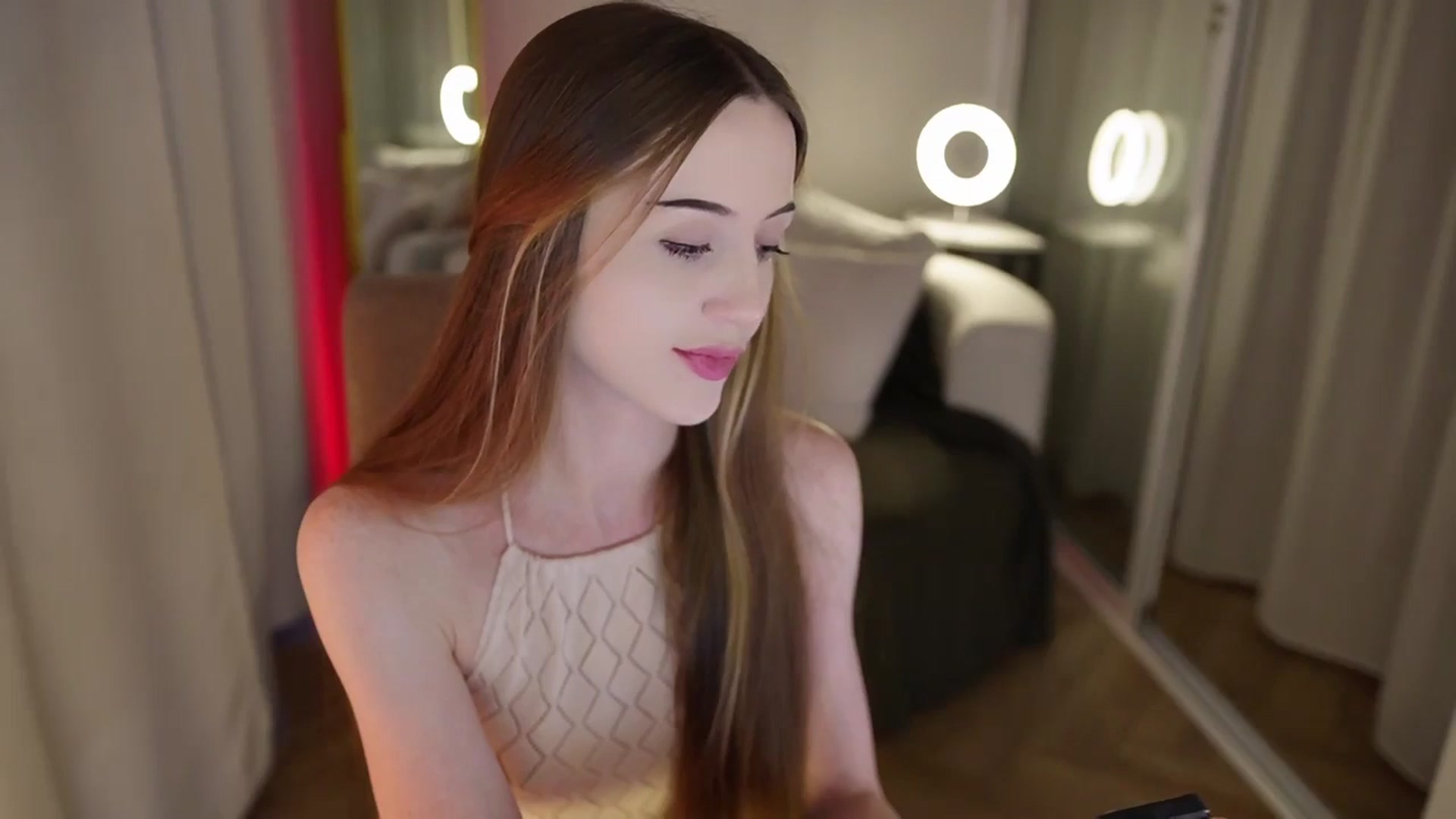 Gallery image thumbnail from Innocent_Soul's myfreecams stream on, 10/09/2025, 14:46 image 18 of 20