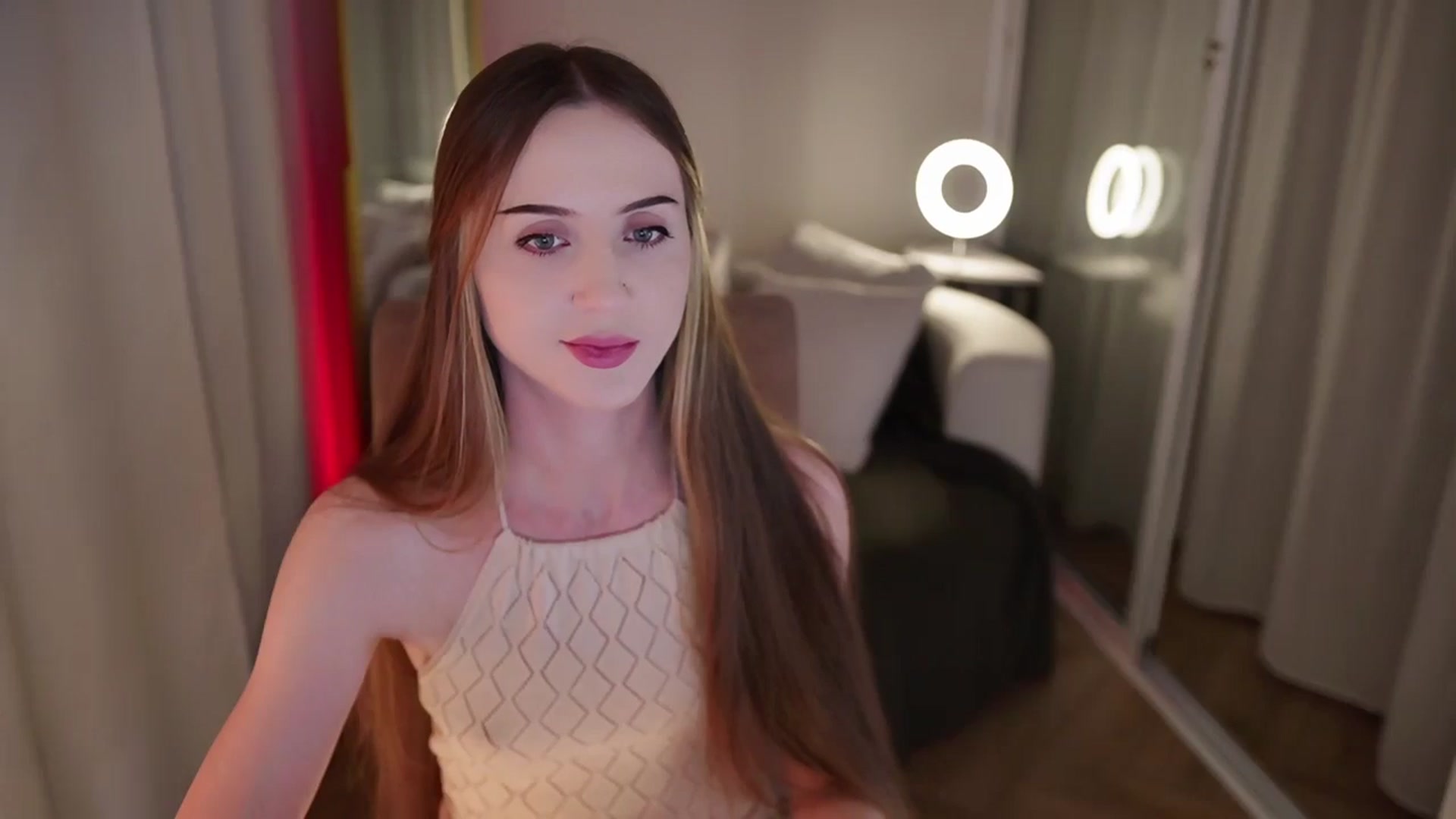 Gallery image thumbnail from Innocent_Soul's myfreecams stream on, 10/09/2025, 16:24 image 16 of 20