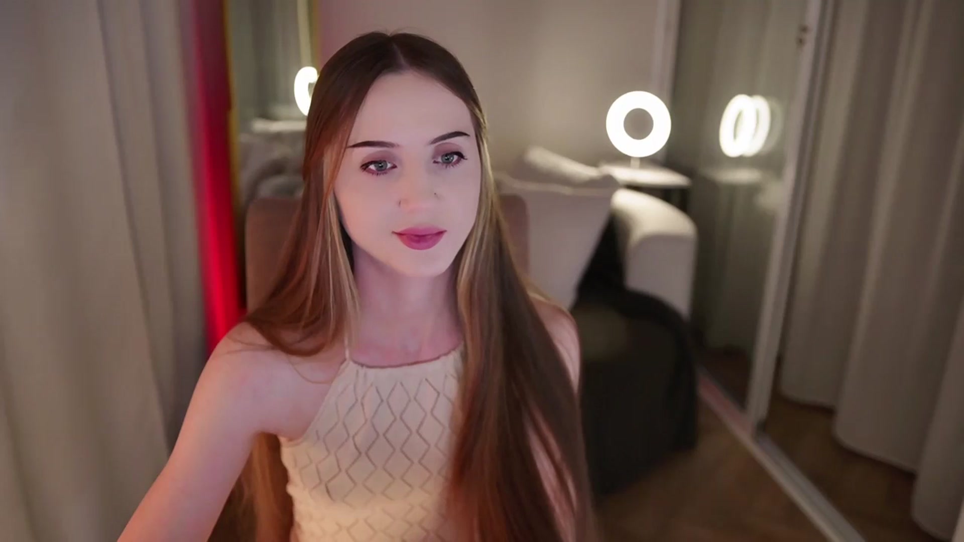 Gallery image thumbnail from Innocent_Soul's myfreecams stream on, 10/09/2025, 16:24 image 17 of 20