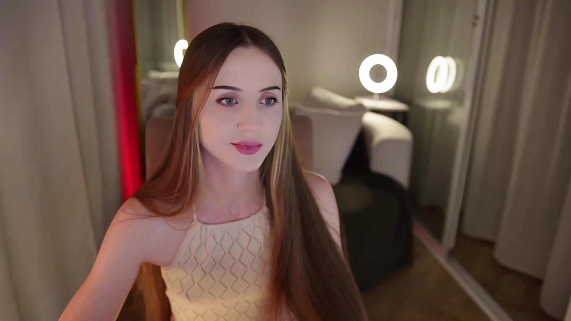 Gallery image thumbnail from Innocent_Soul's myfreecams stream on, 10/09/2025, 16:24 image 19 of 20