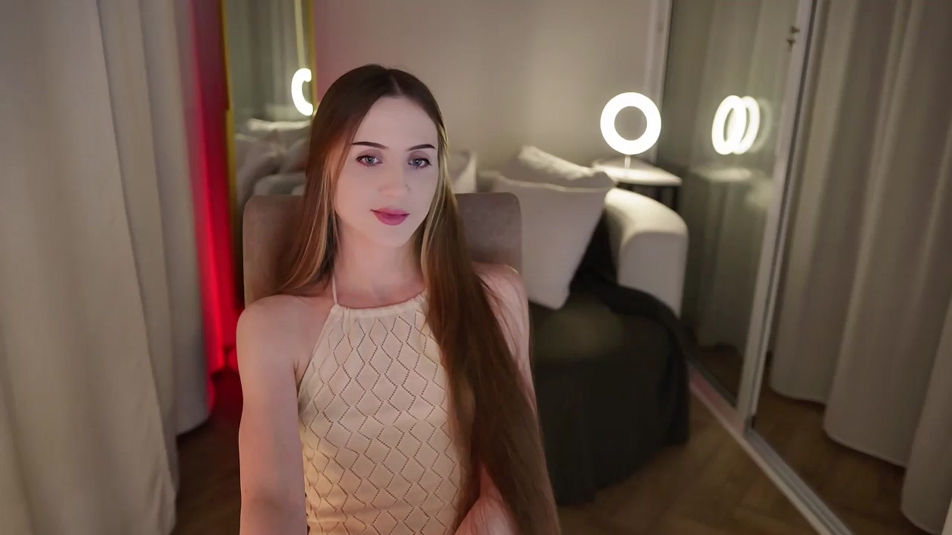 Gallery image thumbnail from Innocent_Soul's myfreecams stream on, 10/09/2025, 16:24 image 8 of 20