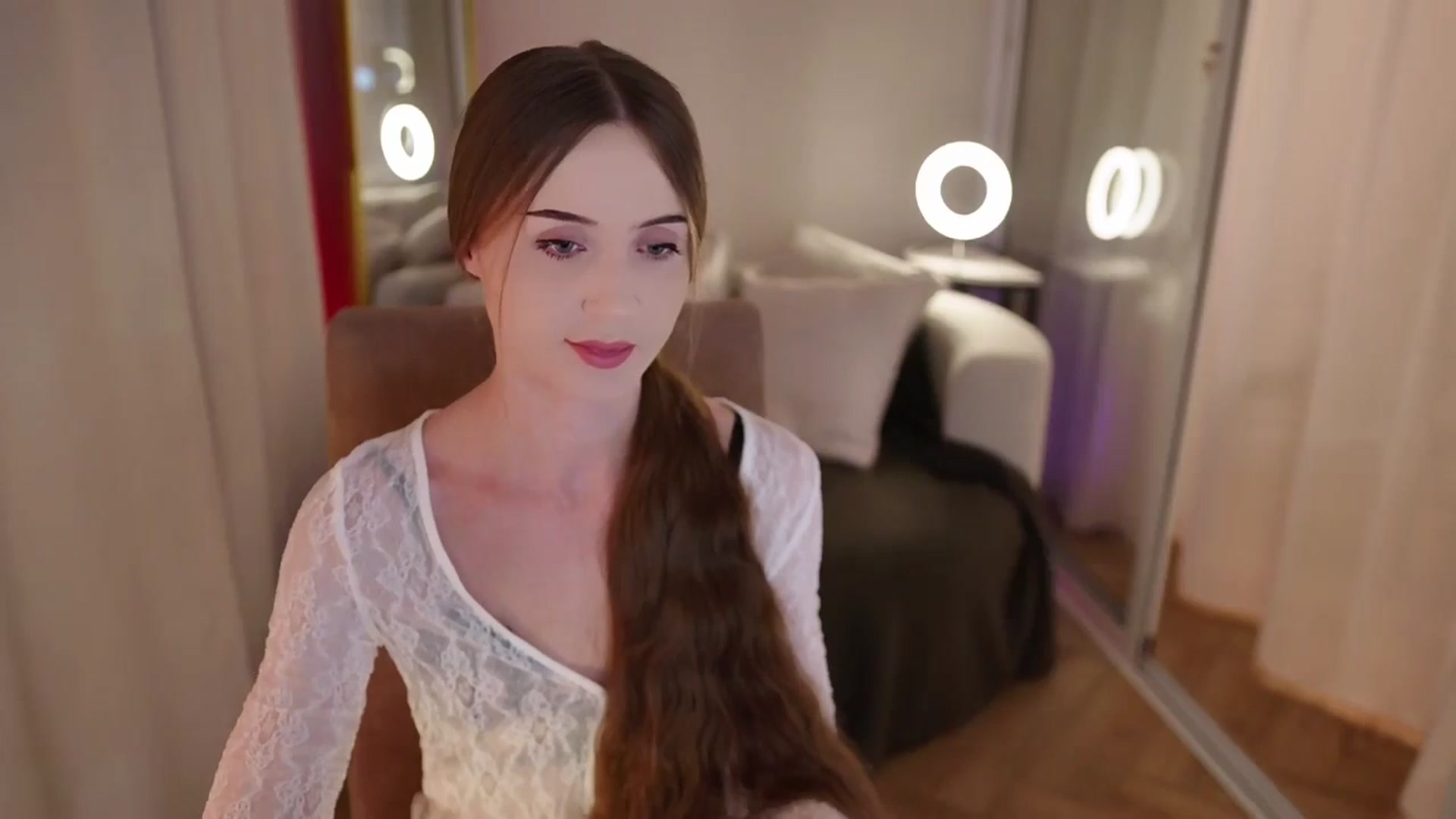 Gallery image thumbnail from Innocent_Soul's myfreecams stream on, 10/11/2025, 15:01 image 12 of 20
