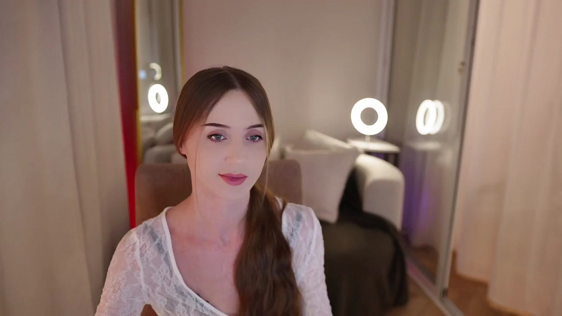 Gallery image thumbnail from Innocent_Soul's myfreecams stream on, 10/11/2025, 15:48 image 6 of 20