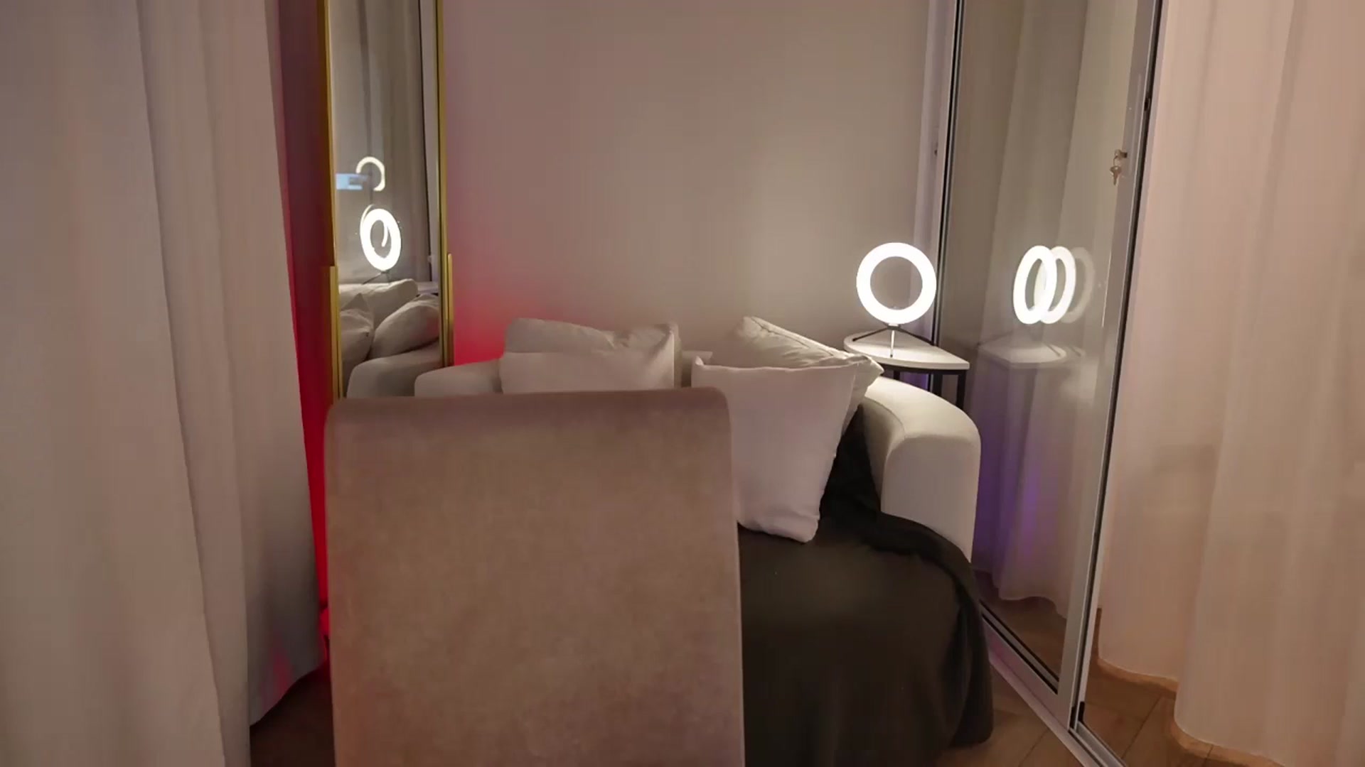 Gallery image thumbnail from Innocent_Soul's myfreecams stream on, 10/11/2025, 15:48 image 9 of 20