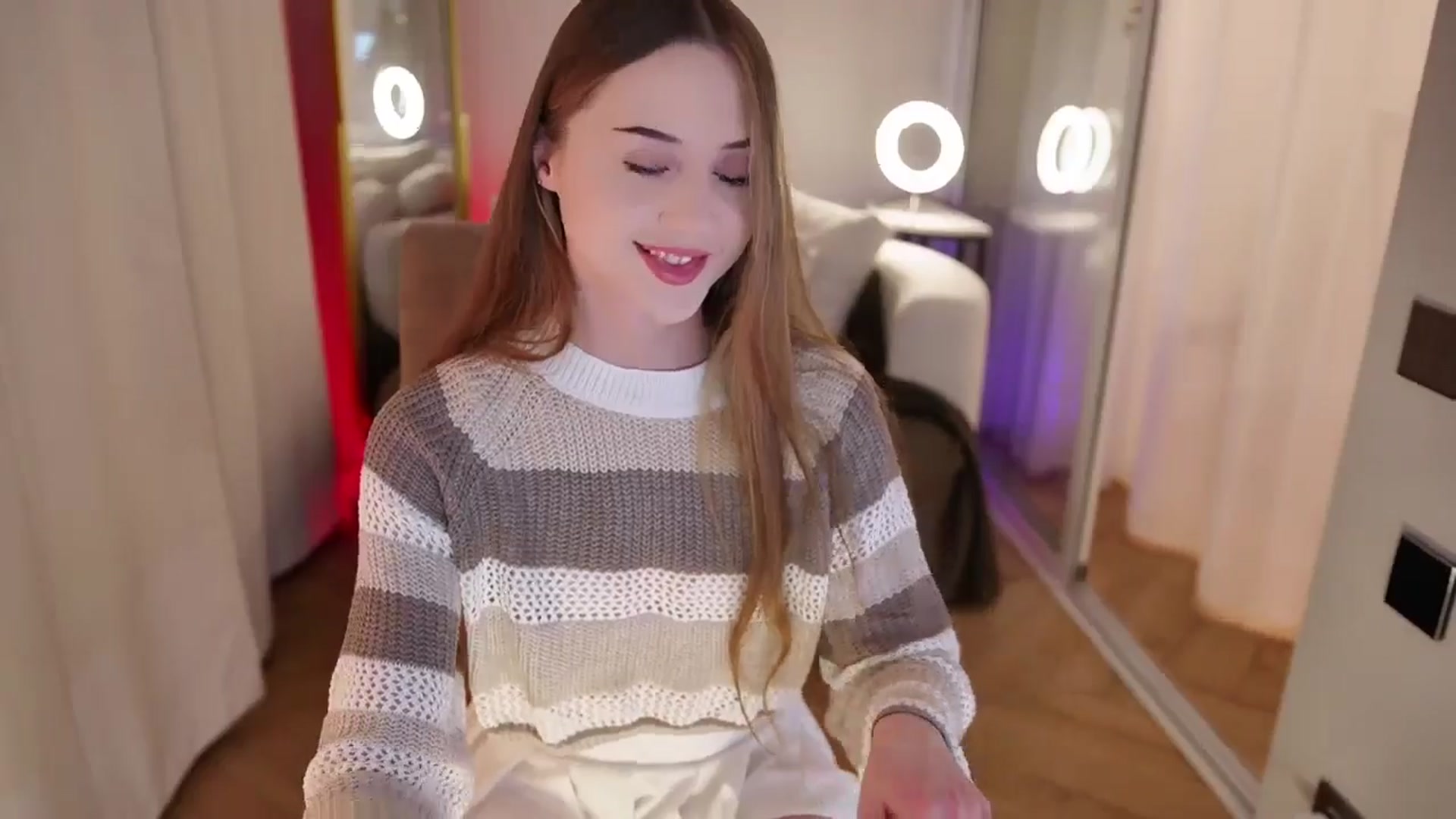 Gallery image thumbnail from Innocent_Soul's myfreecams stream on, 10/15/2025, 15:14 image 3 of 20