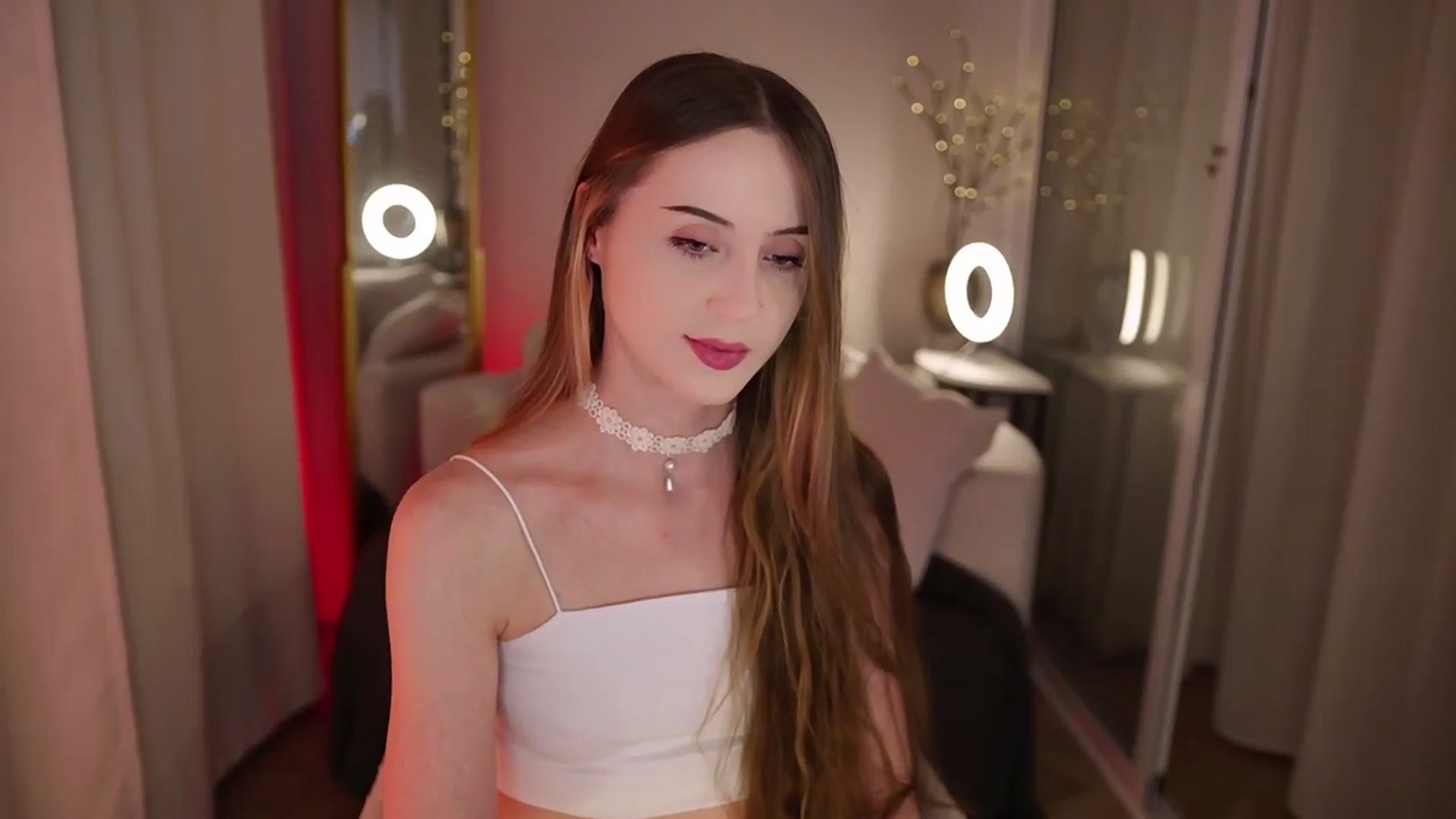 Gallery image thumbnail from Innocent_Soul's myfreecams stream on, 10/31/2025, 18:48 image 4 of 20